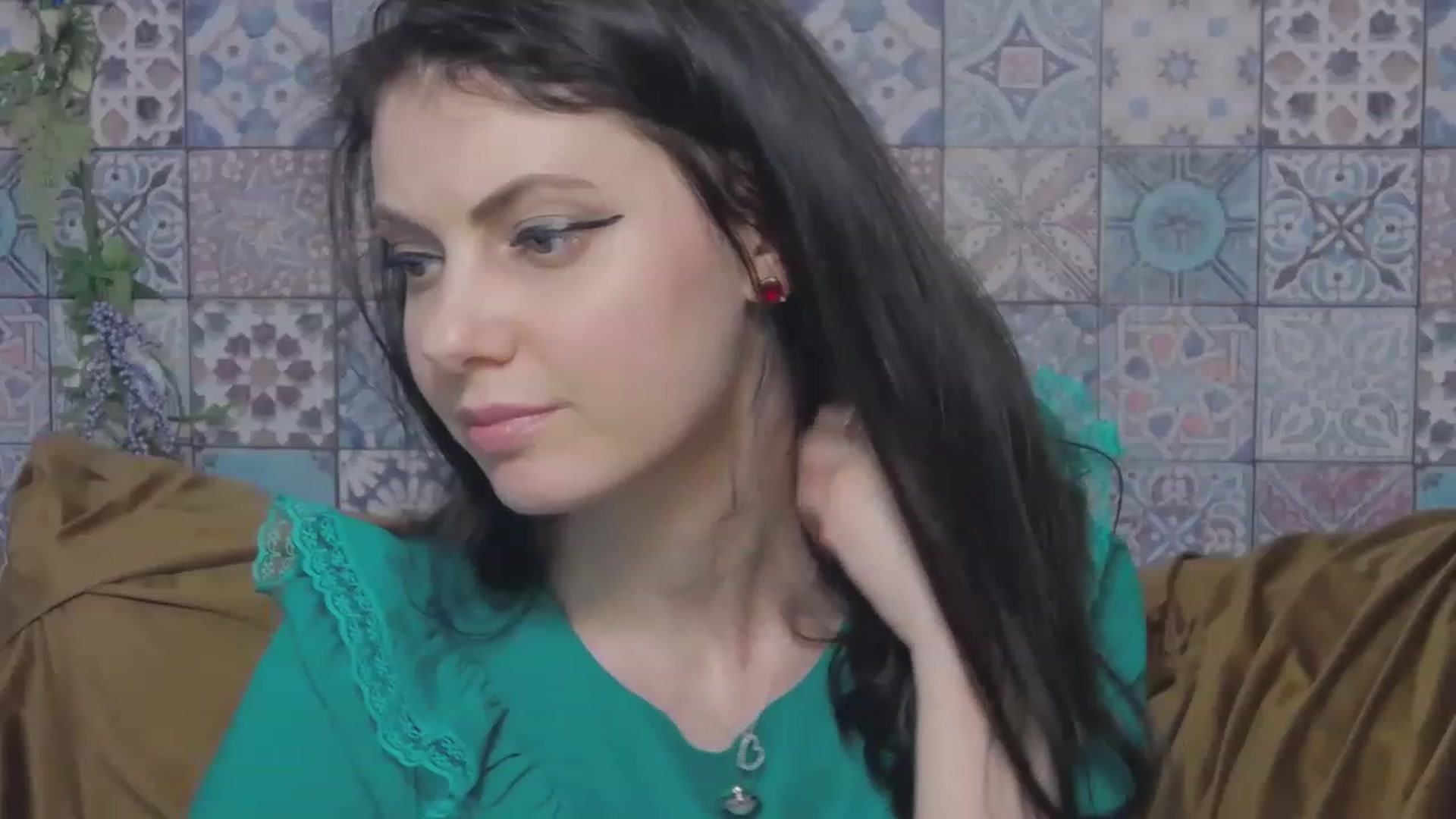 Gallery image thumbnail from MissAracely's myfreecams stream on, 04/26/2023, 18:02 image 15 of 20