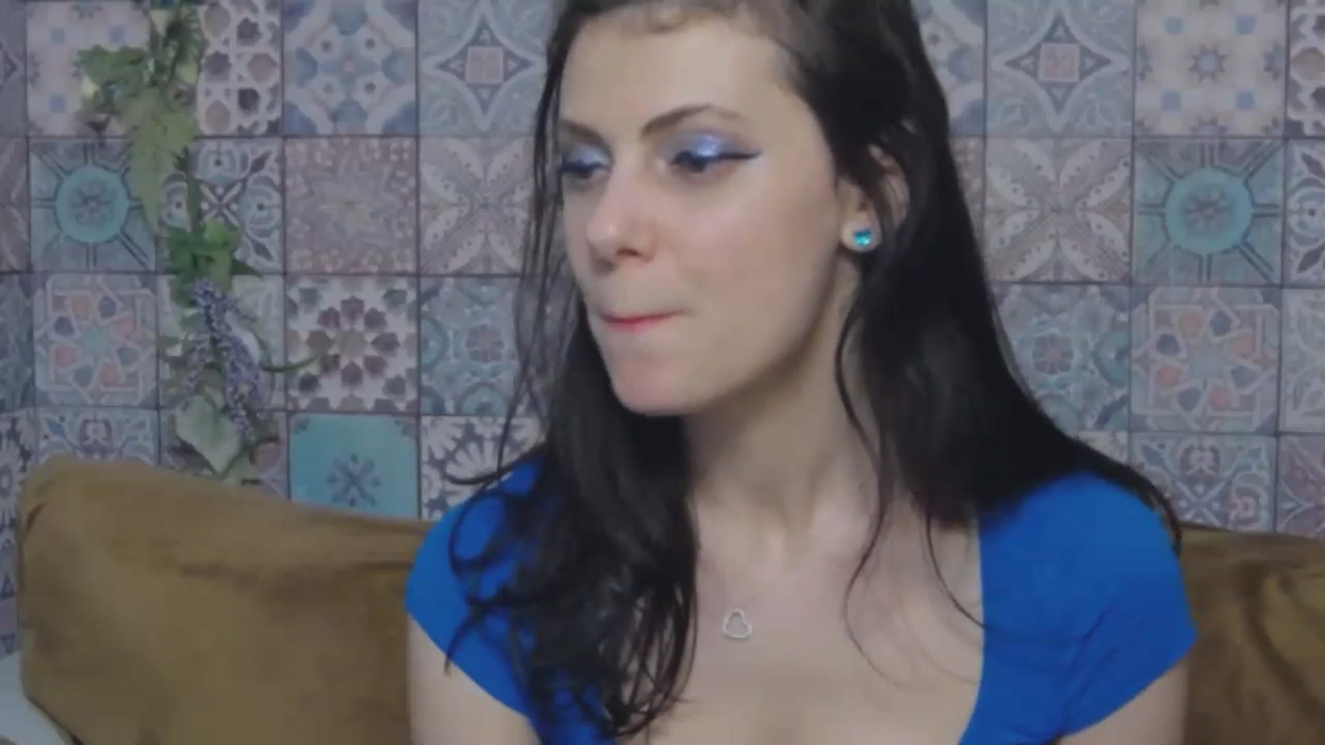Gallery image thumbnail from MissAracely's myfreecams stream on, 04/28/2023, 22:12 image 11 of 20