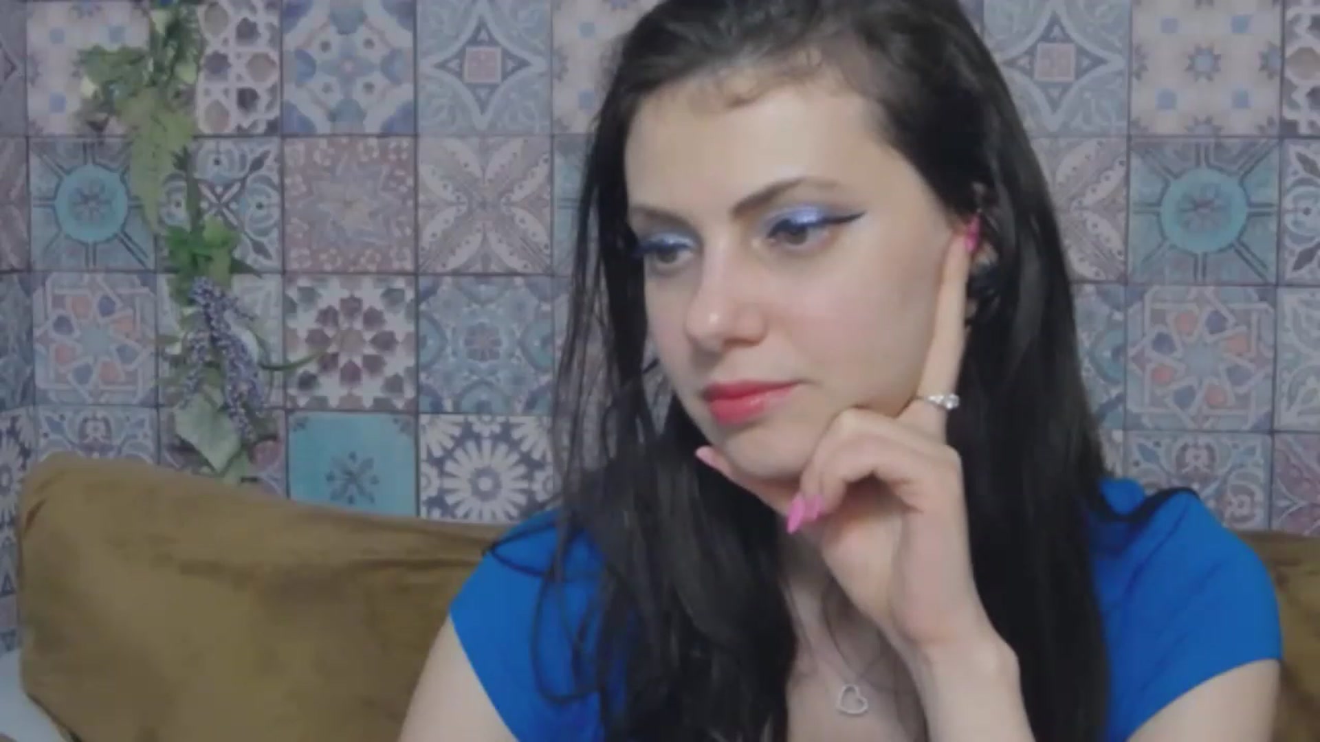 Gallery image thumbnail from MissAracely's myfreecams stream on, 04/28/2023, 22:12 image 13 of 20