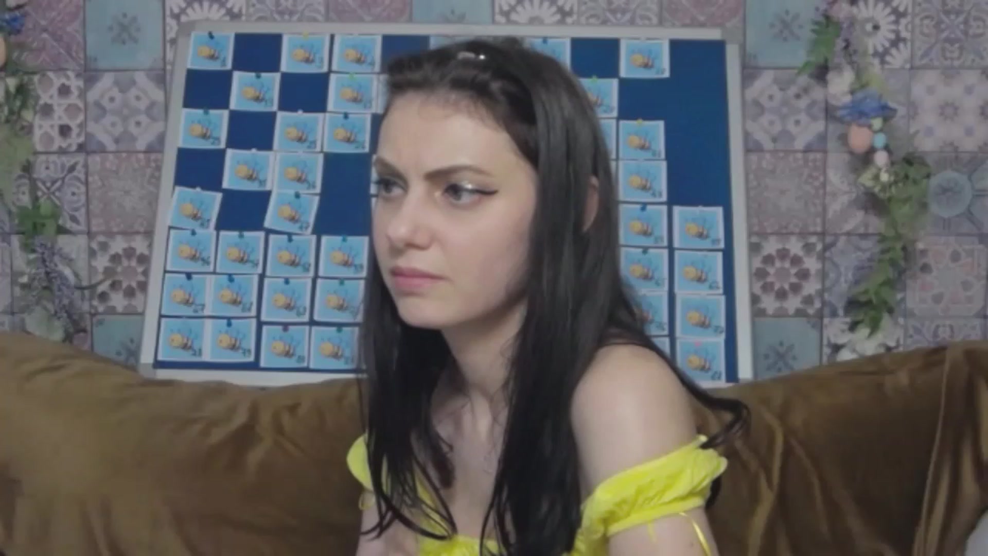 Gallery image thumbnail from MissAracely's myfreecams stream on, 05/01/2023, 20:02 image 10 of 20