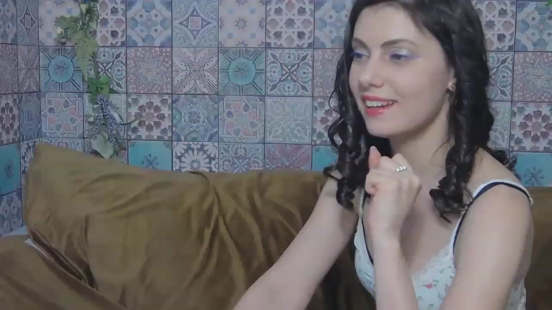 Gallery image thumbnail from MissAracely's myfreecams stream on, 05/03/2023, 21:49 image 18 of 20