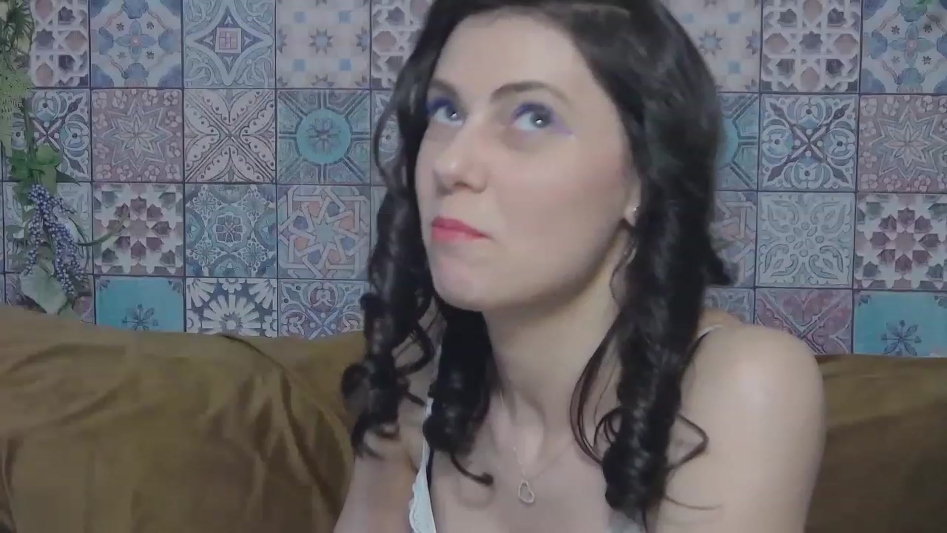 Gallery image thumbnail from MissAracely's myfreecams stream on, 05/03/2023, 22:26 image 10 of 20
