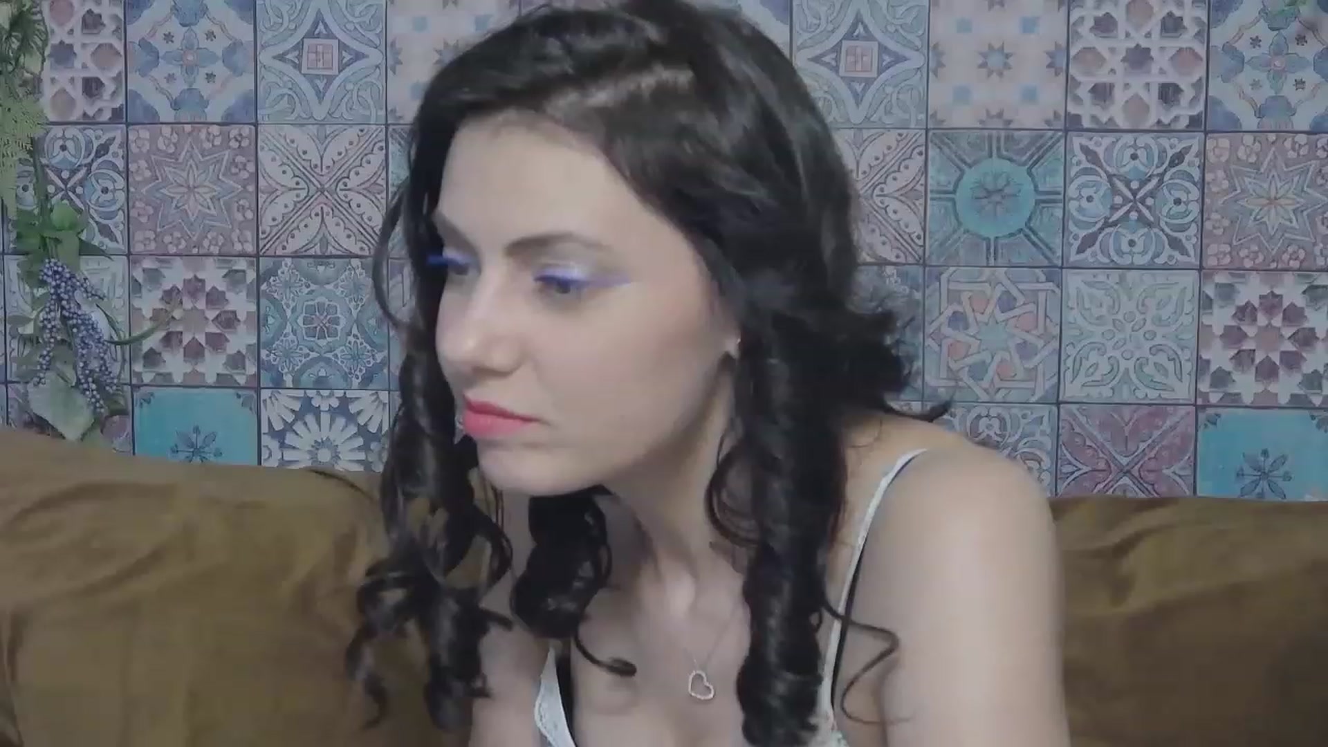 Gallery image thumbnail from MissAracely's myfreecams stream on, 05/03/2023, 22:26 image 9 of 20