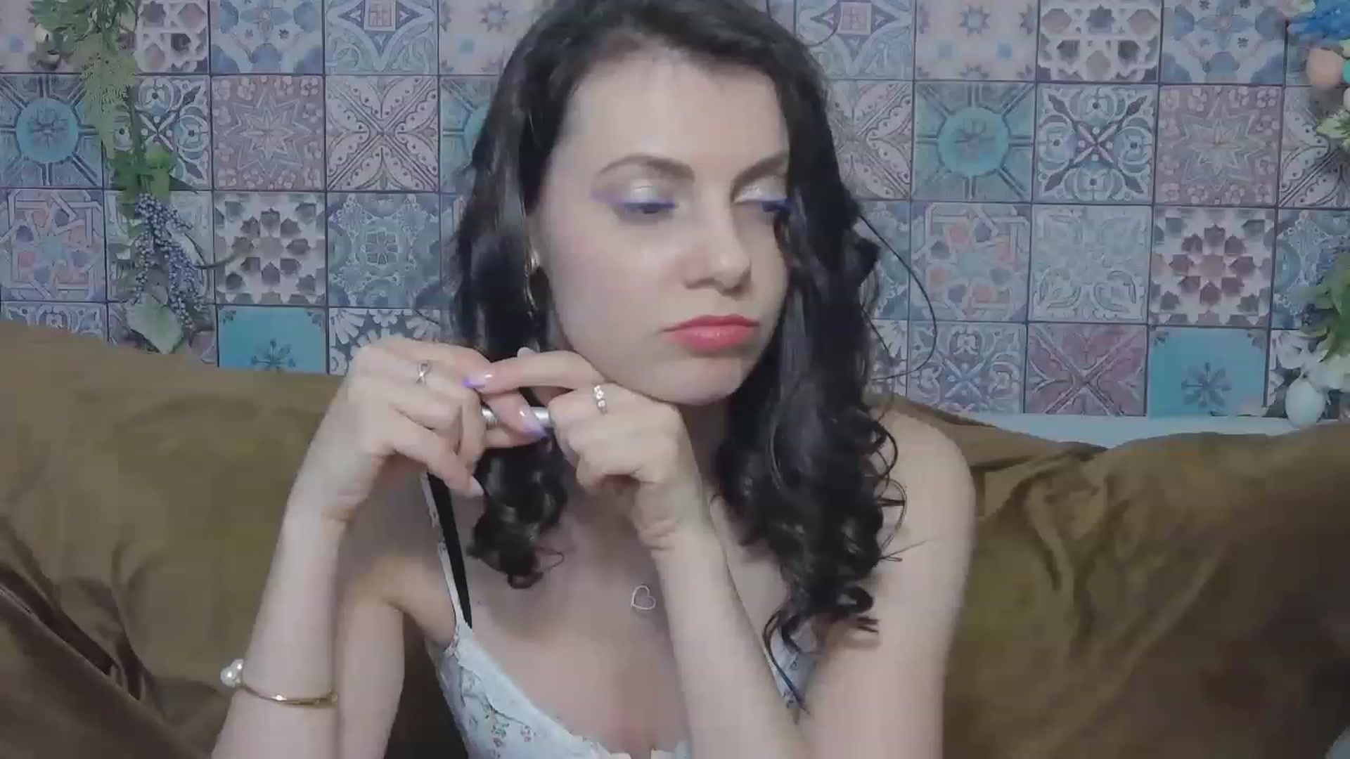 Gallery image thumbnail from MissAracely's myfreecams stream on, 05/03/2023, 23:02 image 20 of 20
