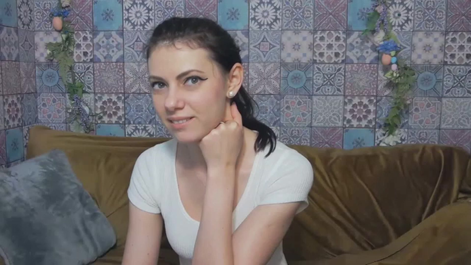 Gallery image thumbnail from MissAracely's myfreecams stream on, 05/07/2023, 20:13 image 15 of 20