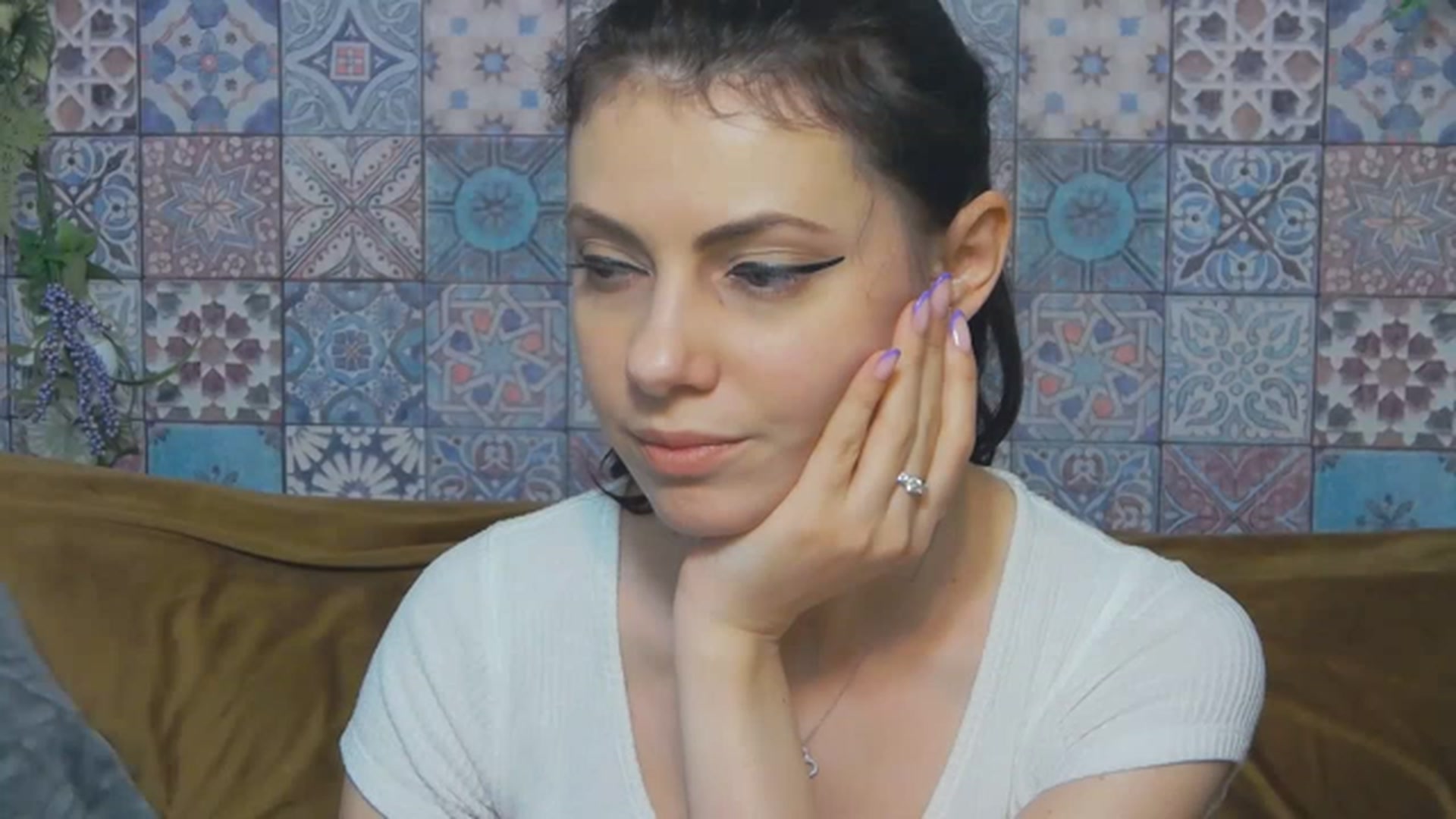 Gallery image thumbnail from MissAracely's myfreecams stream on, 05/07/2023, 20:40 image 6 of 20