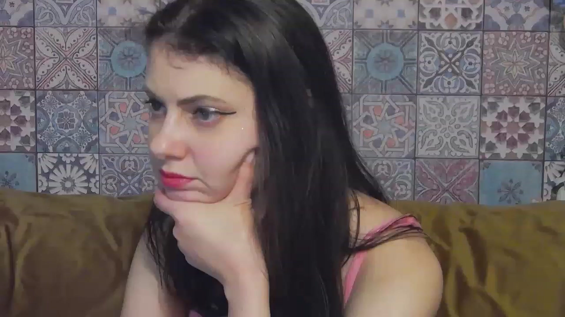 Gallery image thumbnail from MissAracely's myfreecams stream on, 05/10/2023, 18:36 image 12 of 20