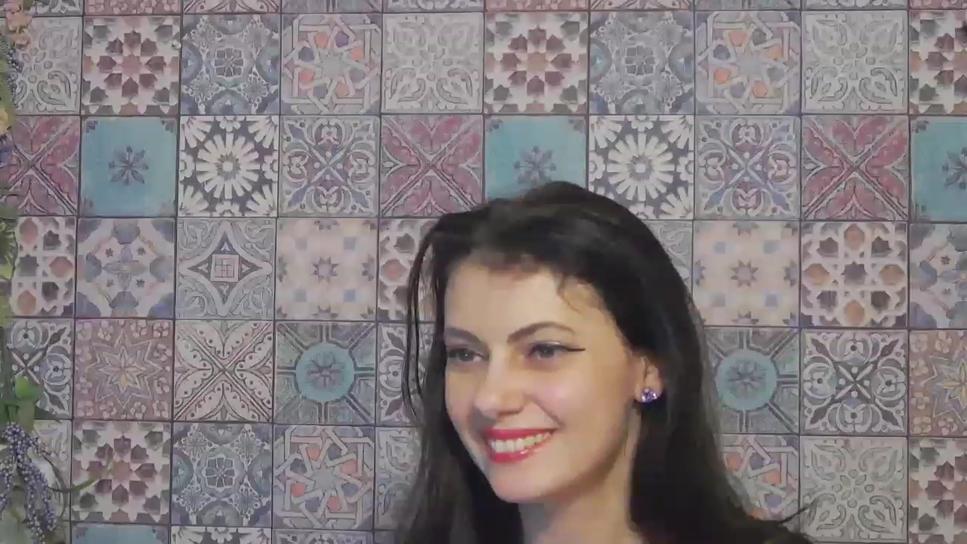 Gallery image thumbnail from MissAracely's myfreecams stream on, 05/10/2023, 18:36 image 7 of 20