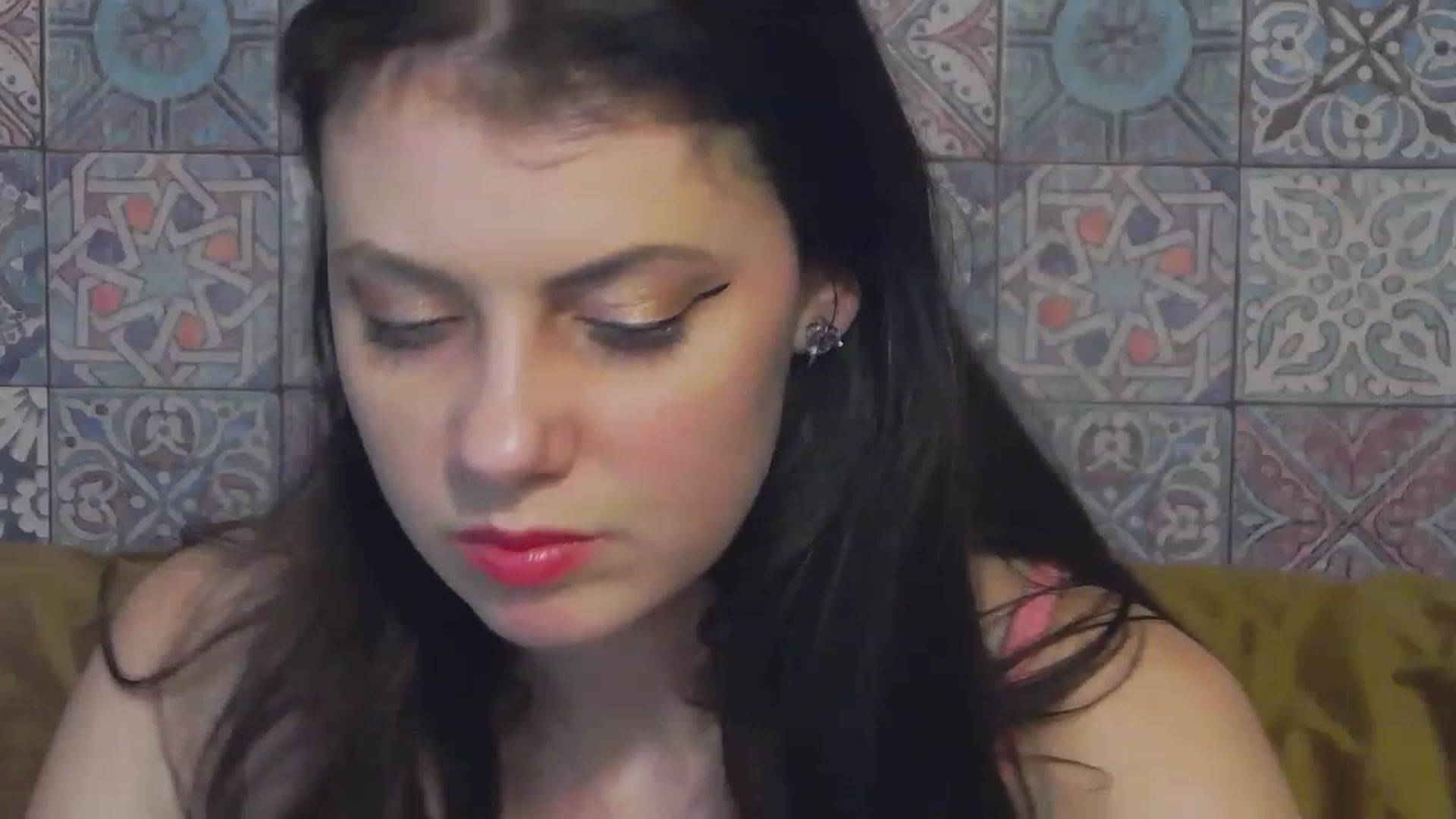 Gallery image thumbnail from MissAracely's myfreecams stream on, 05/10/2023, 18:36 image 8 of 20