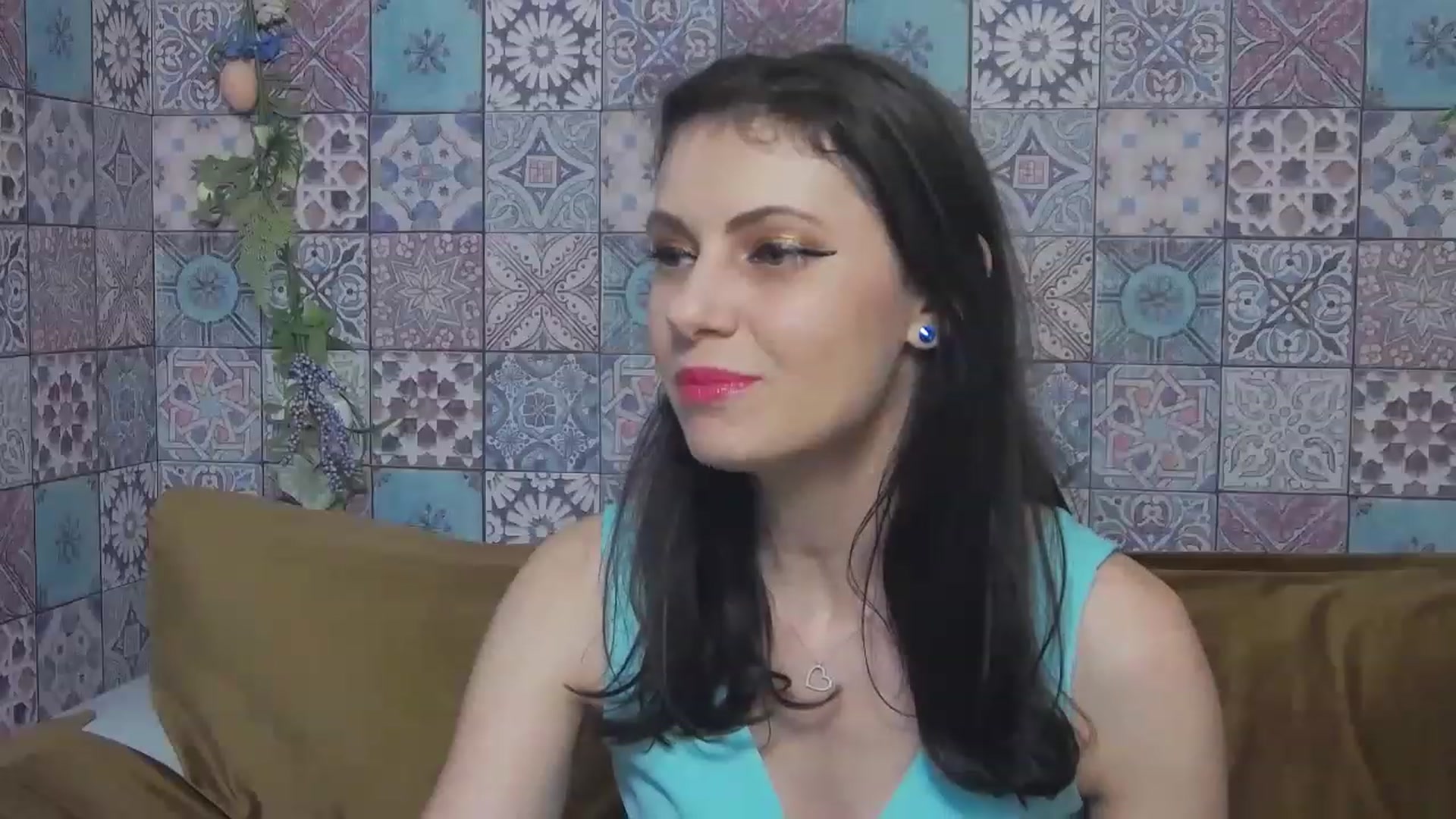 Gallery image thumbnail from MissAracely's myfreecams stream on, 05/11/2023, 16:48 image 10 of 20