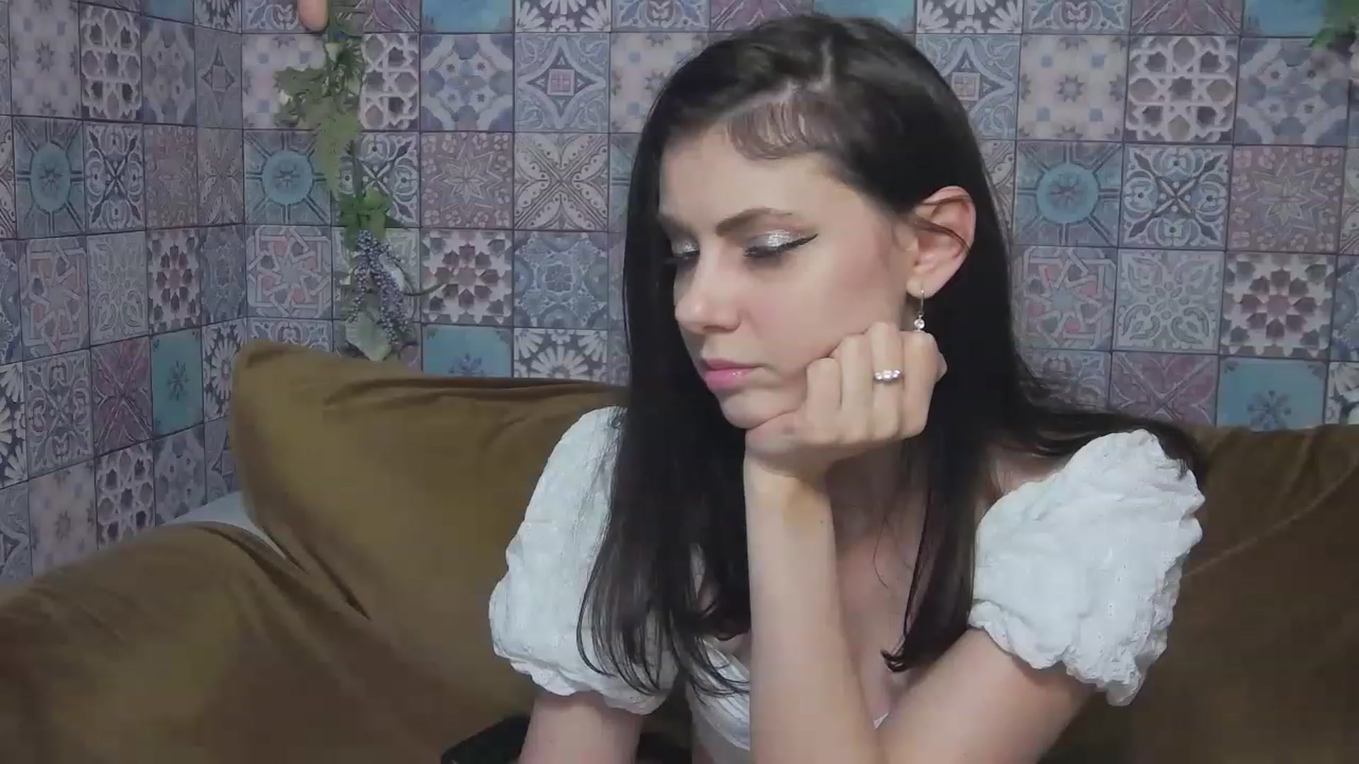 Gallery image thumbnail from MissAracely's myfreecams stream on, 05/13/2023, 19:49 image 10 of 20