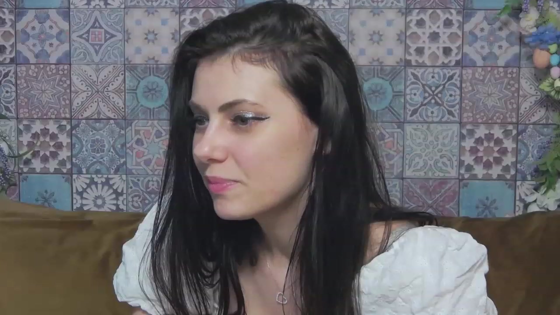 Gallery image thumbnail from MissAracely's myfreecams stream on, 05/13/2023, 23:19 image 10 of 20