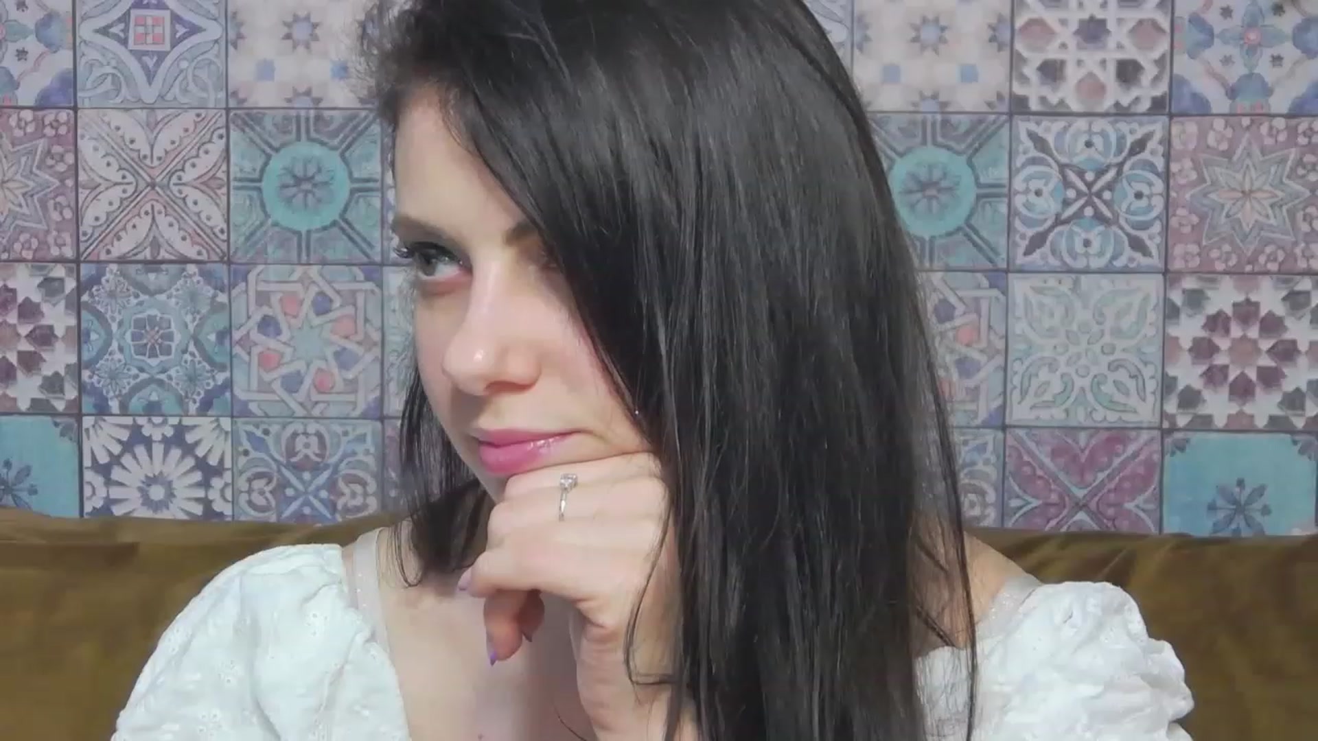 Gallery image thumbnail from MissAracely's myfreecams stream on, 05/13/2023, 23:19 image 2 of 20