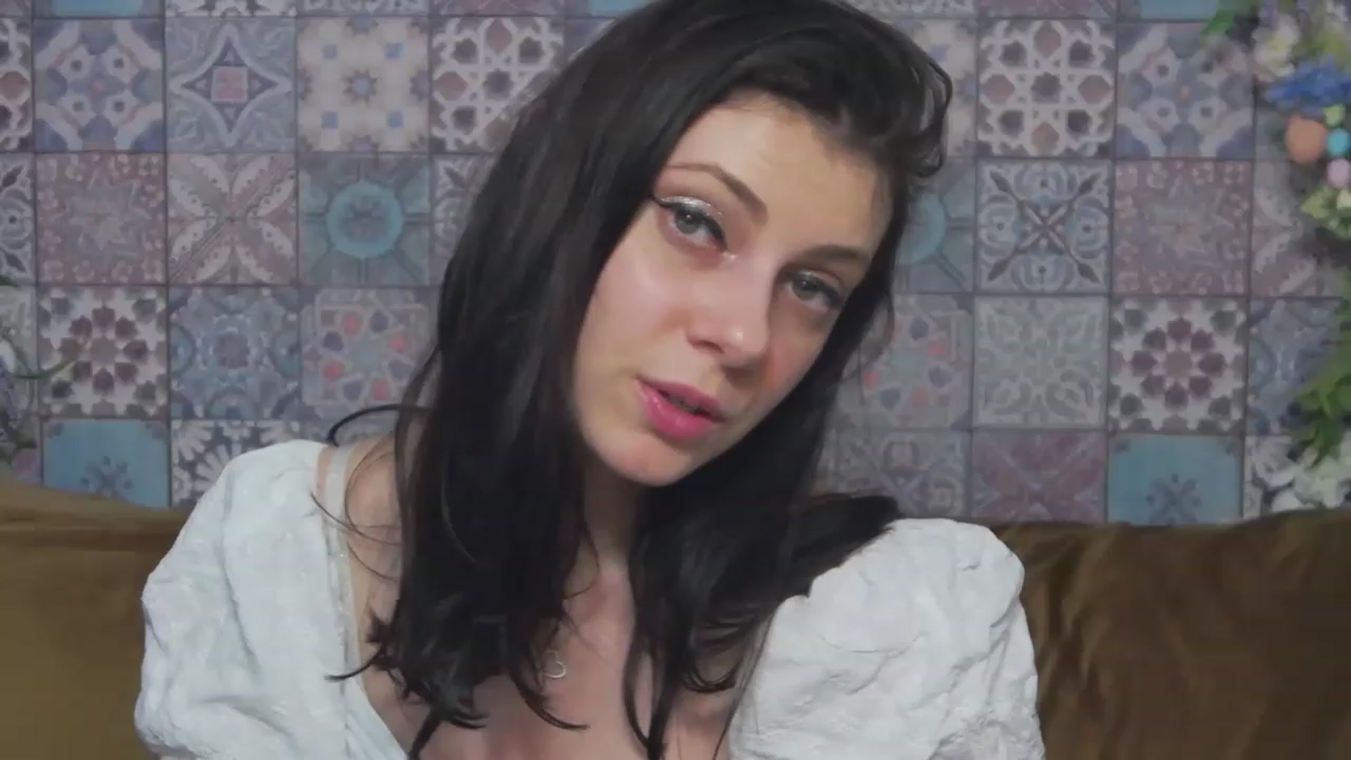 Gallery image thumbnail from MissAracely's myfreecams stream on, 05/13/2023, 23:19 image 15 of 20