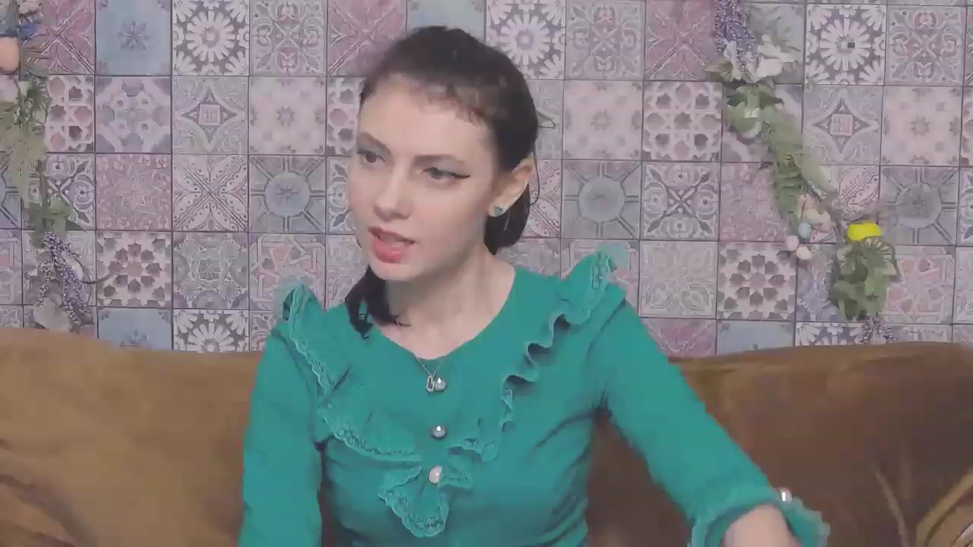 Gallery image thumbnail from MissAracely's myfreecams stream on, 05/17/2023, 18:08 image 13 of 20