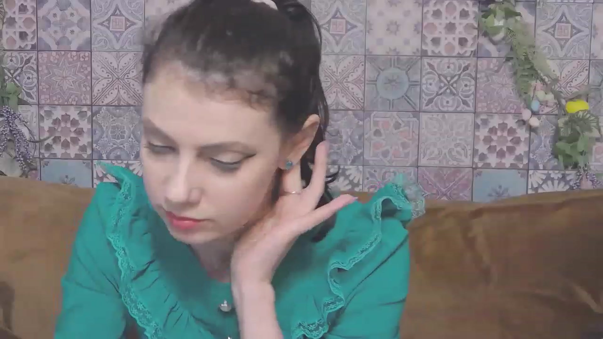 Gallery image thumbnail from MissAracely's myfreecams stream on, 05/17/2023, 19:20 image 15 of 20