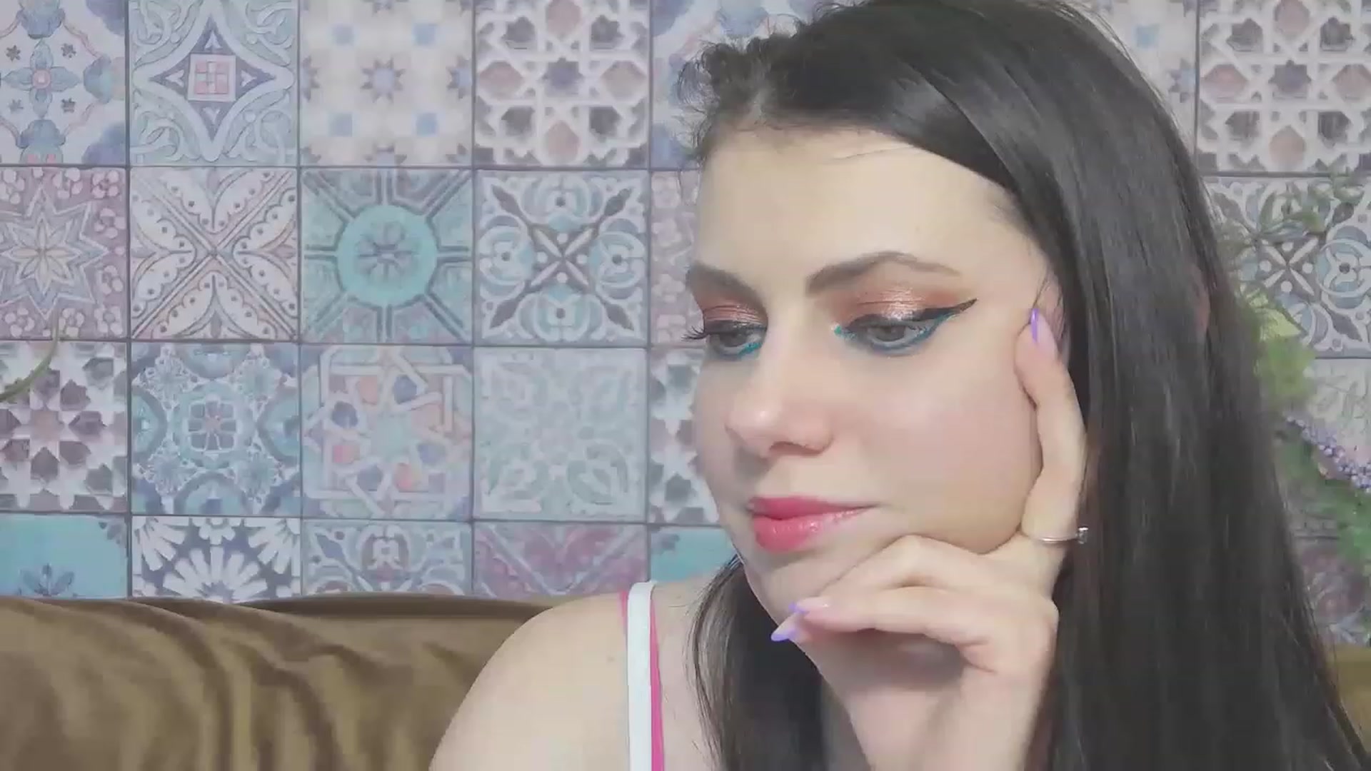 Gallery image thumbnail from MissAracely's myfreecams stream on, 05/18/2023, 19:03 image 1 of 20