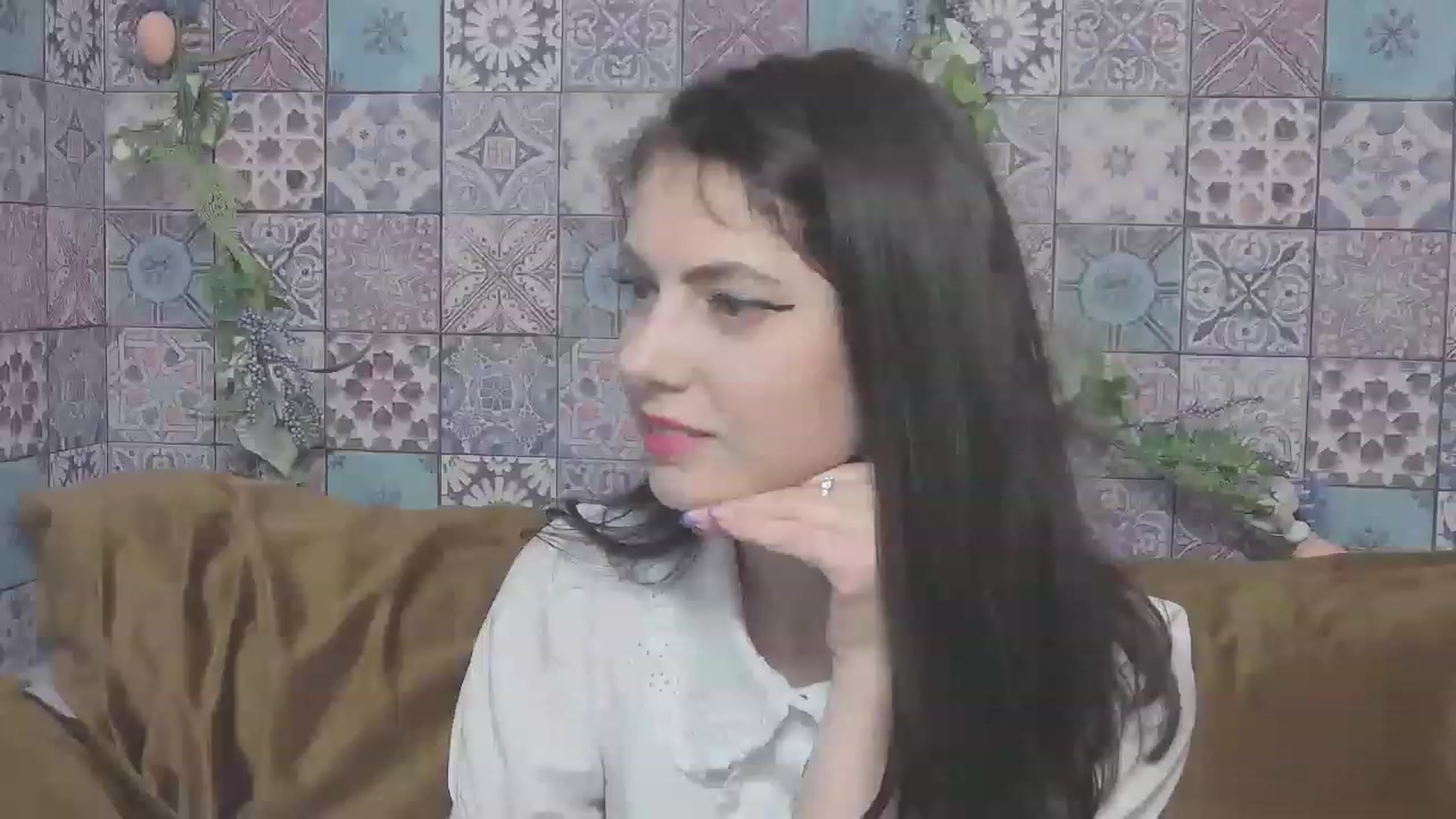 Gallery image thumbnail from MissAracely's myfreecams stream on, 05/19/2023, 18:01 image 19 of 20