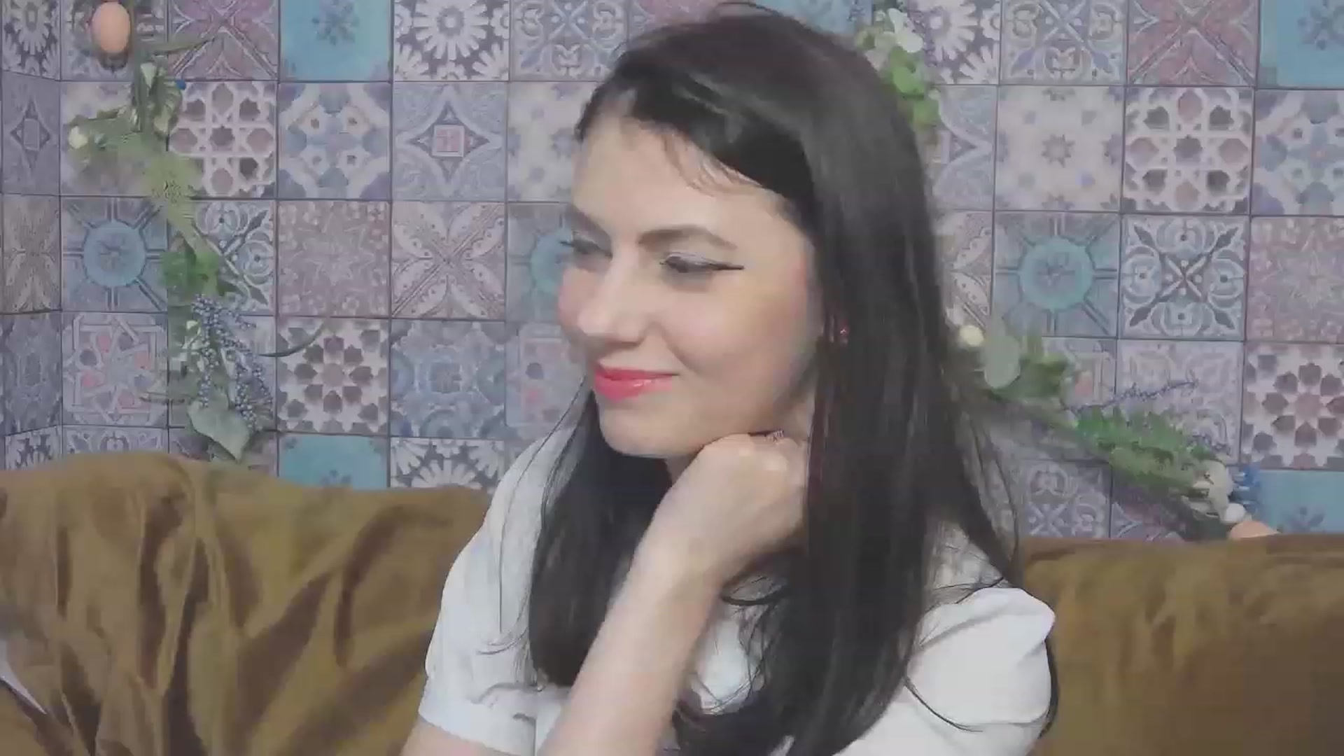Gallery image thumbnail from MissAracely's myfreecams stream on, 05/19/2023, 18:01 image 8 of 20