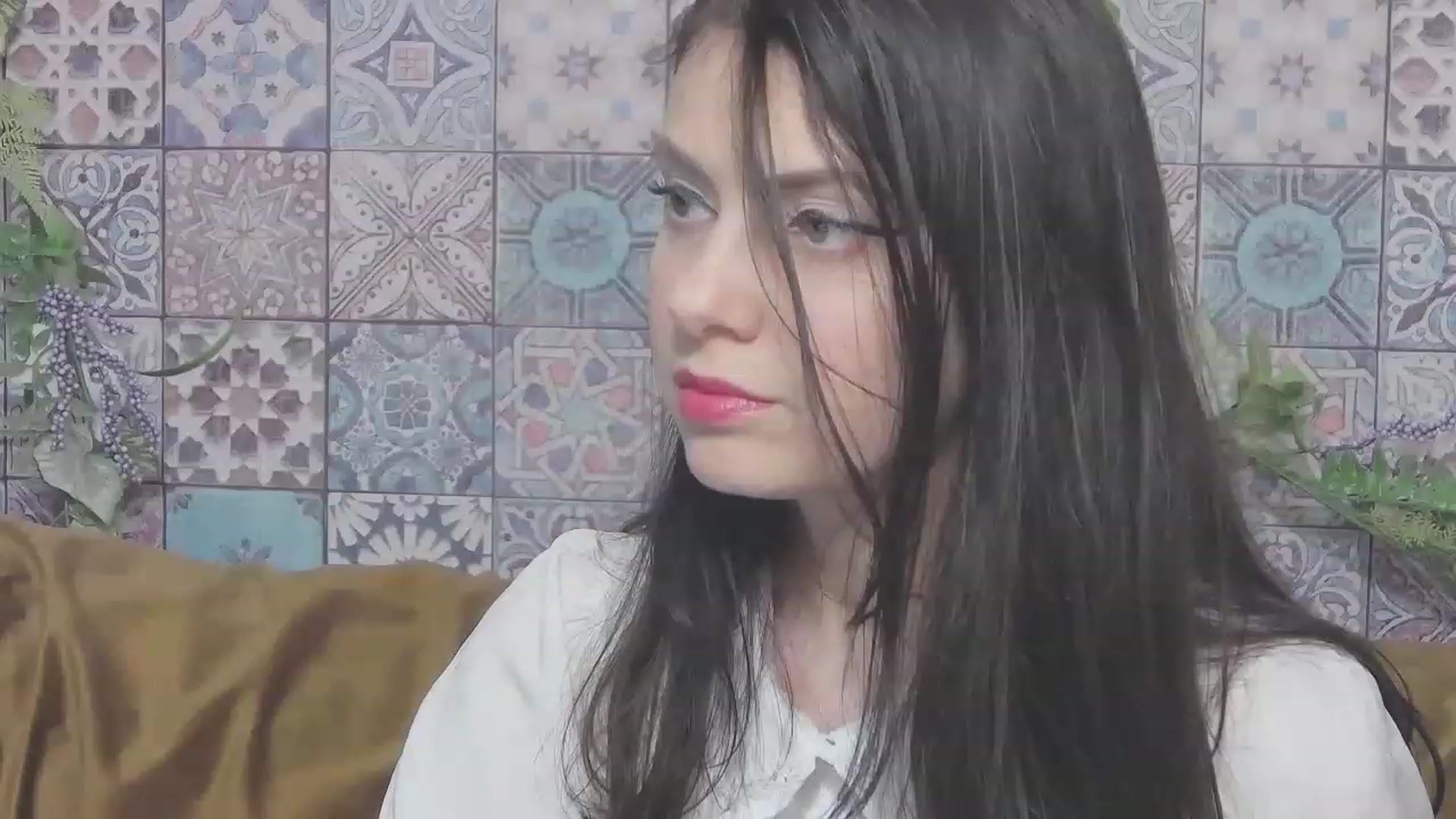Gallery image thumbnail from MissAracely's myfreecams stream on, 05/19/2023, 18:01 image 6 of 20