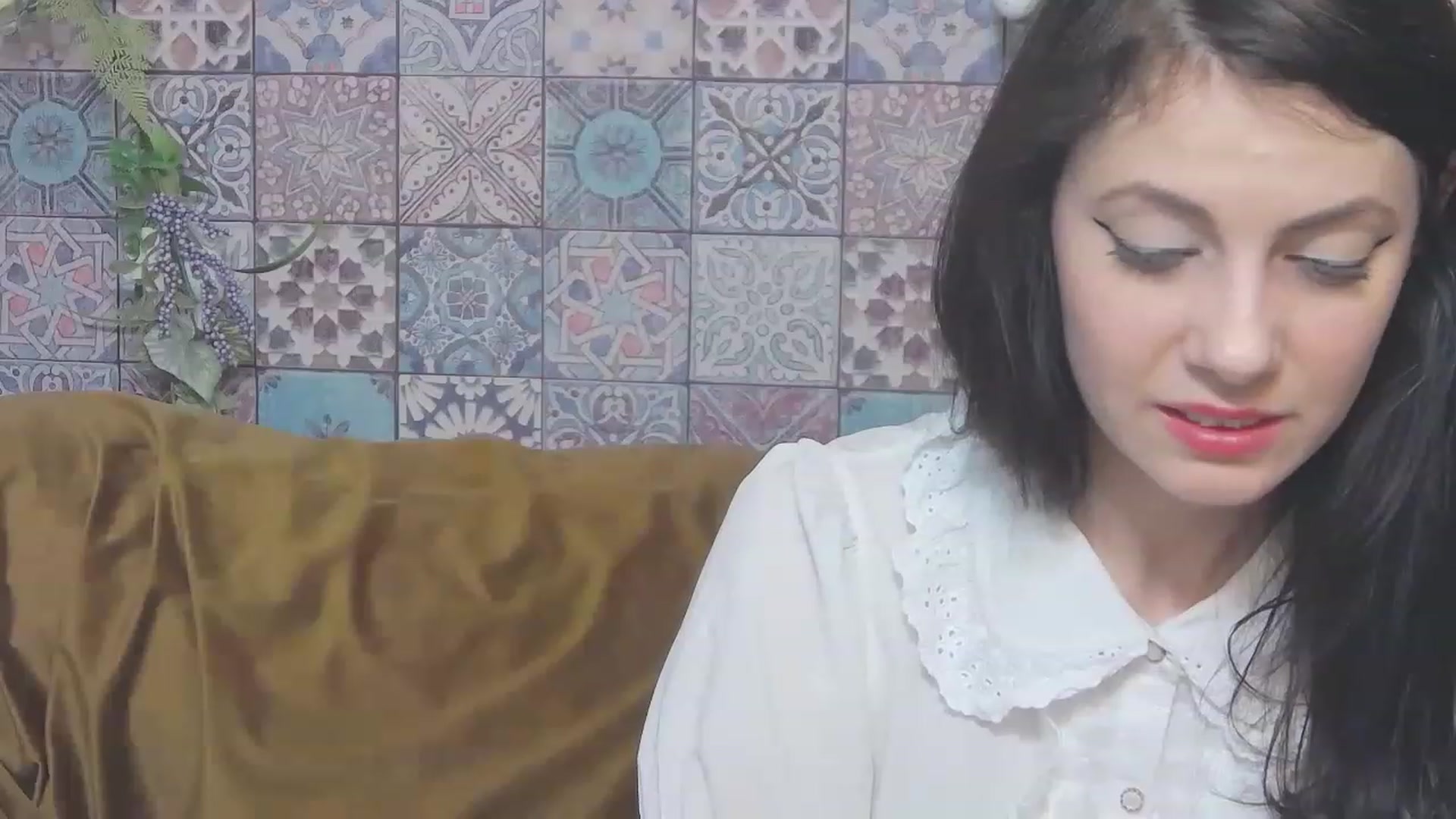 Gallery image thumbnail from MissAracely's myfreecams stream on, 05/19/2023, 20:20 image 6 of 20