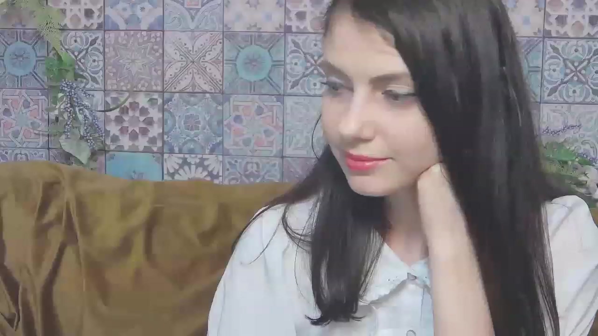 Gallery image thumbnail from MissAracely's myfreecams stream on, 05/19/2023, 20:20 image 11 of 20
