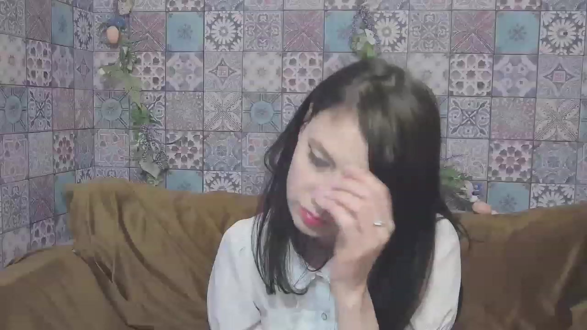 Gallery image thumbnail from MissAracely's myfreecams stream on, 05/19/2023, 20:20 image 15 of 20