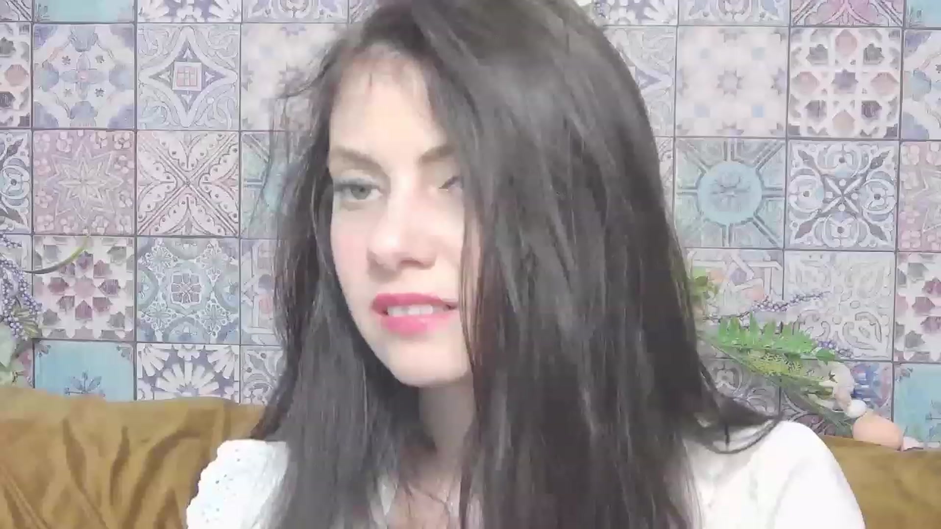 Gallery image thumbnail from MissAracely's myfreecams stream on, 05/19/2023, 22:47 image 19 of 20