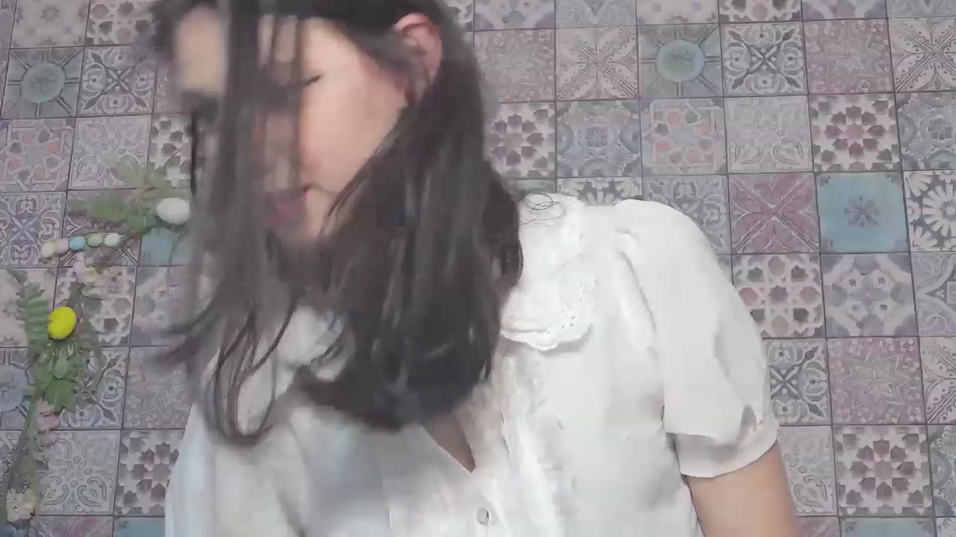 Gallery image thumbnail from MissAracely's myfreecams stream on, 05/19/2023, 22:47 image 18 of 20