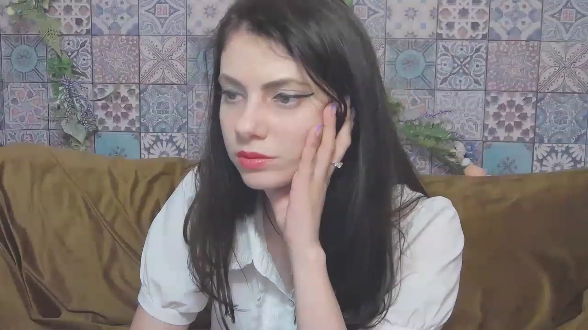 Gallery image thumbnail from MissAracely's myfreecams stream on, 05/19/2023, 22:47 image 14 of 20