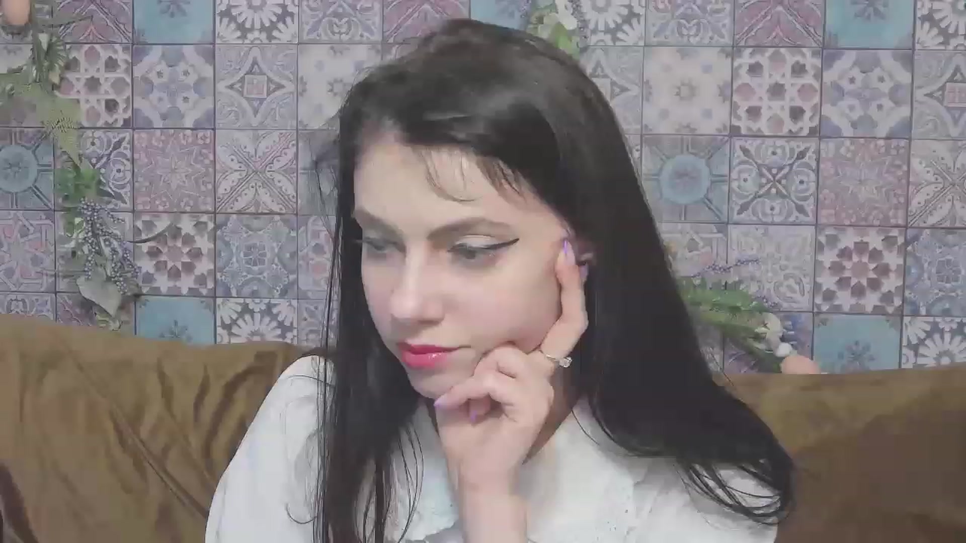 Gallery image thumbnail from MissAracely's myfreecams stream on, 05/19/2023, 22:47 image 10 of 20