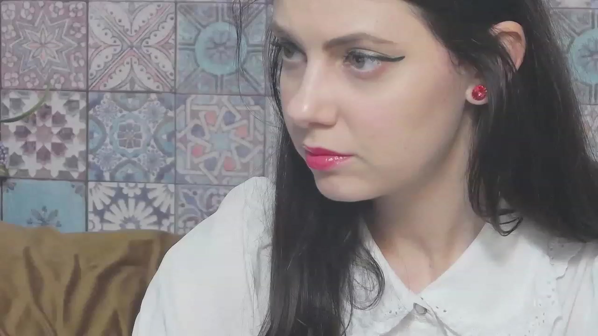 Gallery image thumbnail from MissAracely's myfreecams stream on, 05/19/2023, 22:47 image 1 of 20