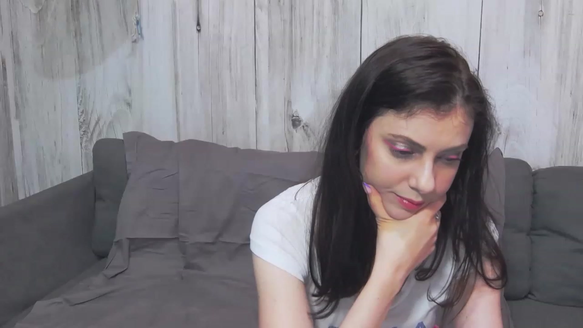 Gallery image thumbnail from MissAracely's myfreecams stream on, 05/20/2023, 19:04 image 14 of 20