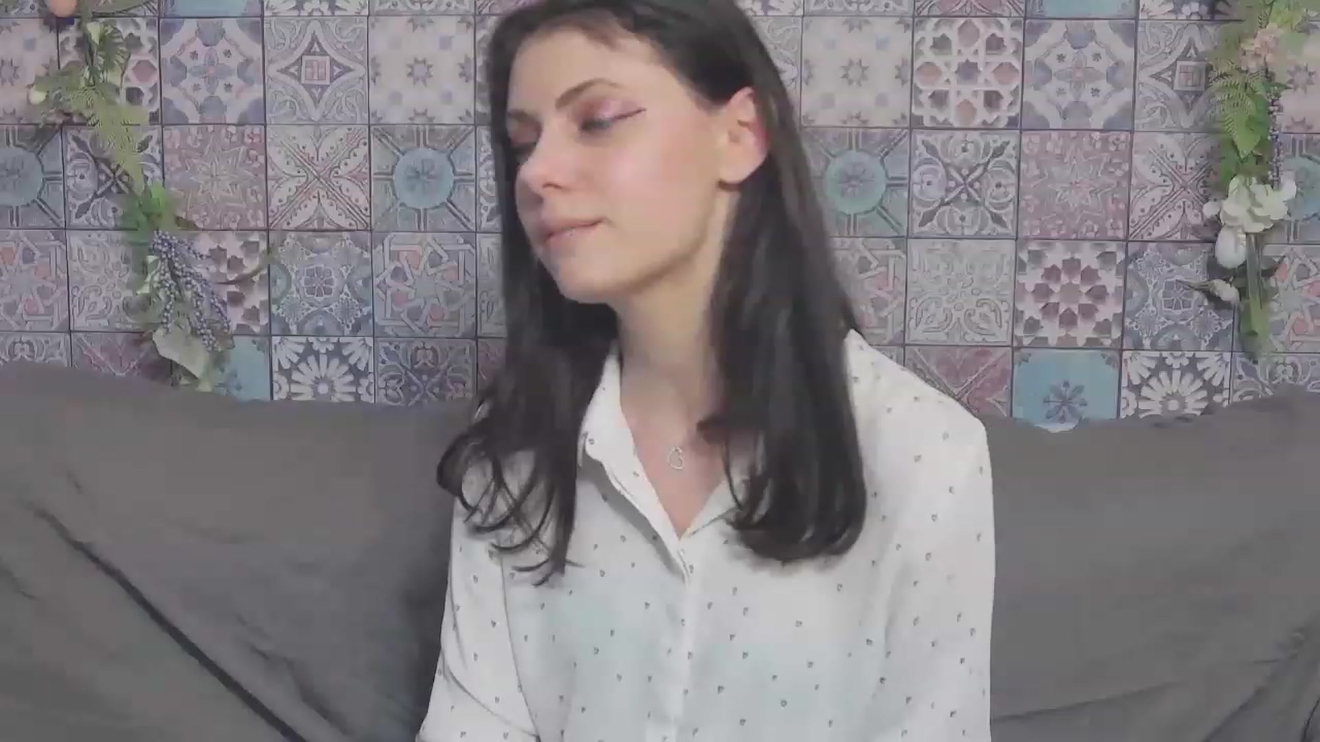 Gallery image thumbnail from MissAracely's myfreecams stream on, 05/21/2023, 20:34 image 10 of 20