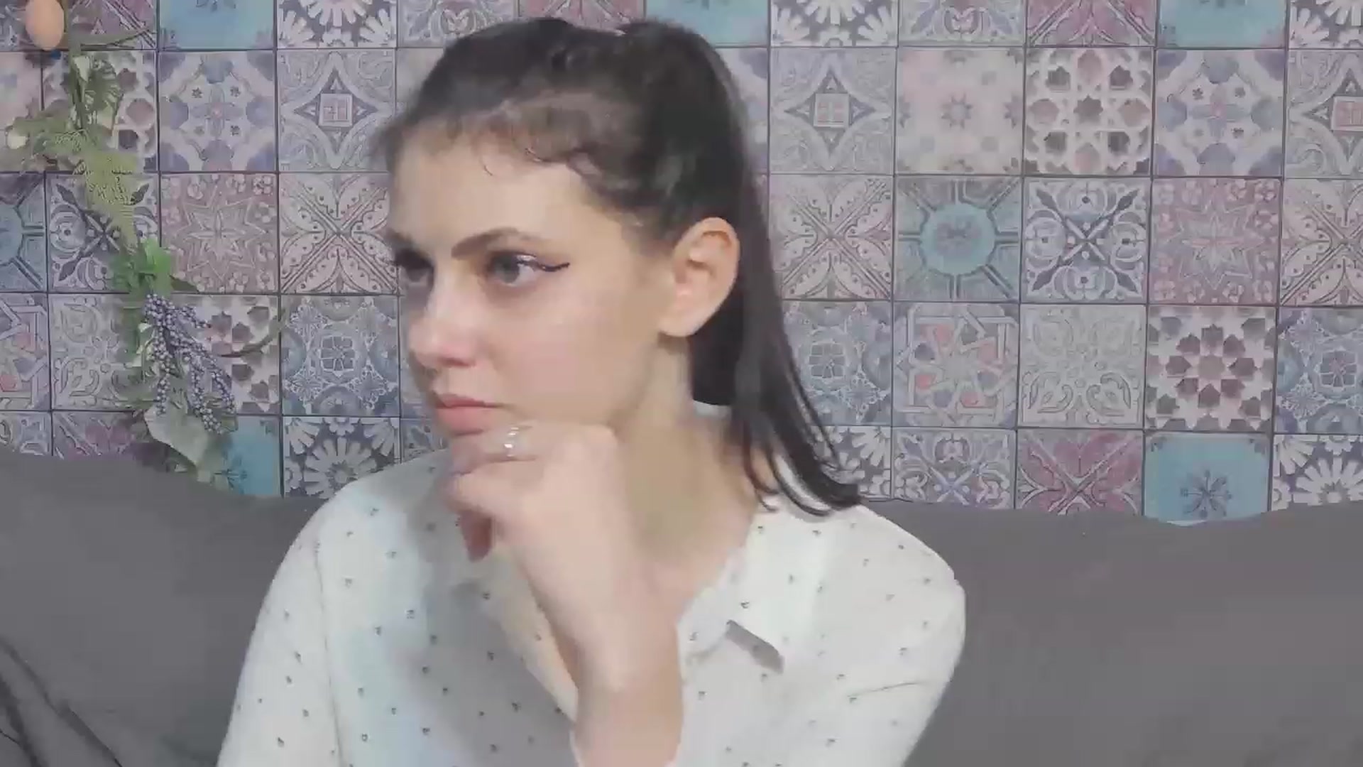 Gallery image thumbnail from MissAracely's myfreecams stream on, 05/21/2023, 23:32 image 18 of 20