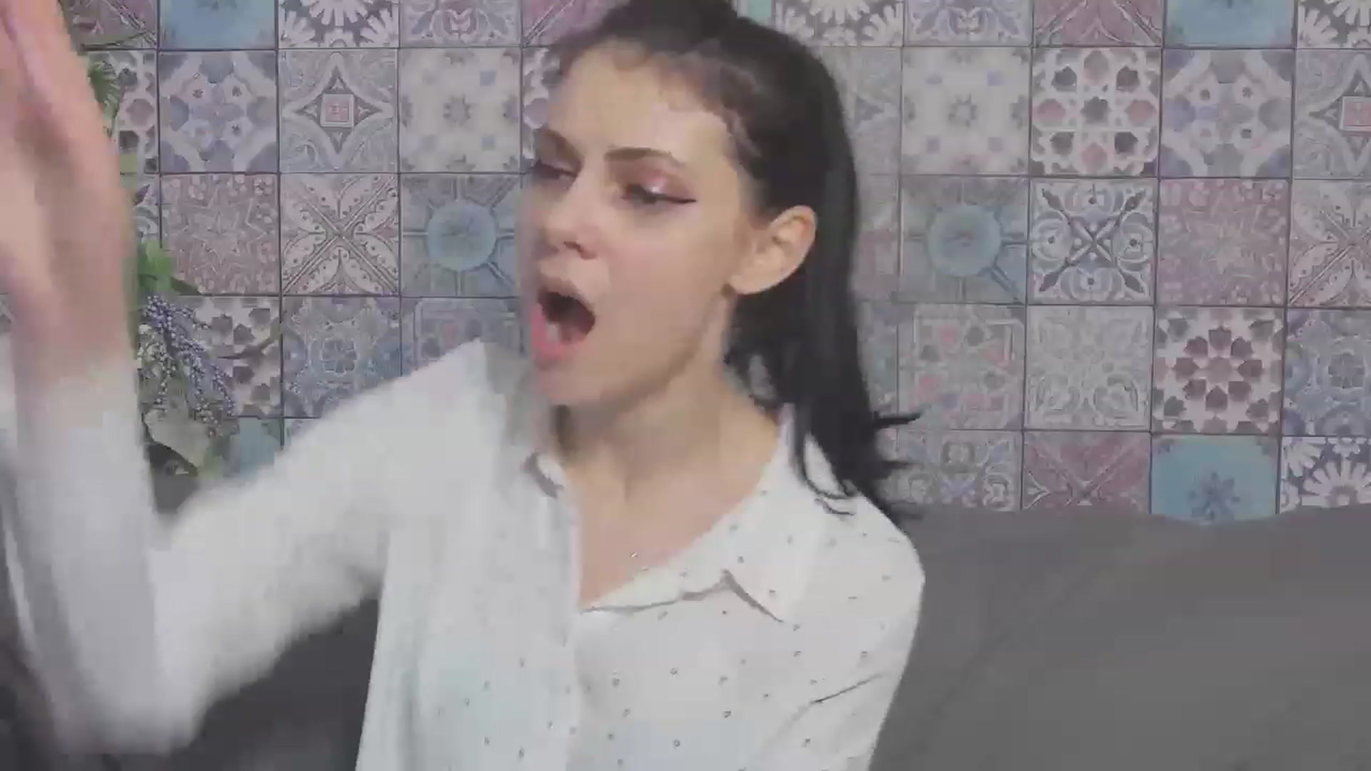 Gallery image thumbnail from MissAracely's myfreecams stream on, 05/21/2023, 23:32 image 16 of 20