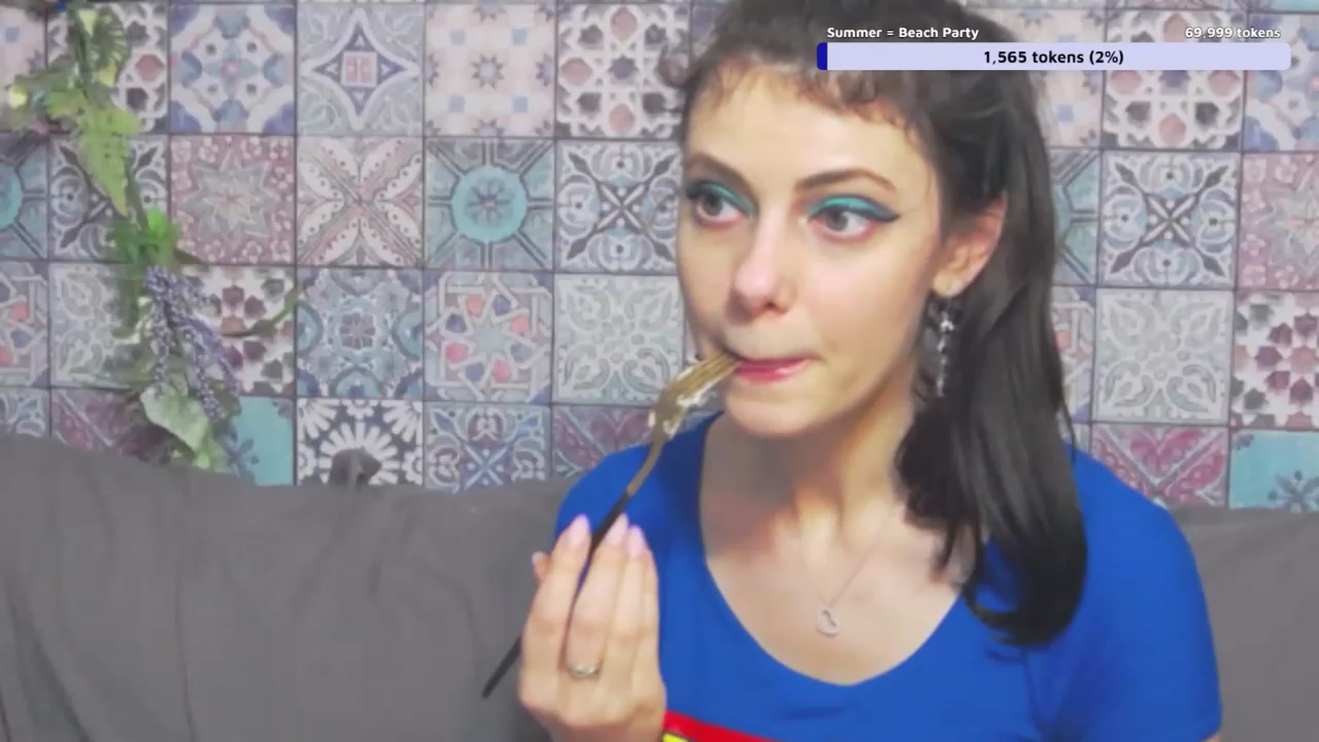 Gallery image thumbnail from MissAracely's myfreecams stream on, 05/23/2023, 21:03 image 19 of 20