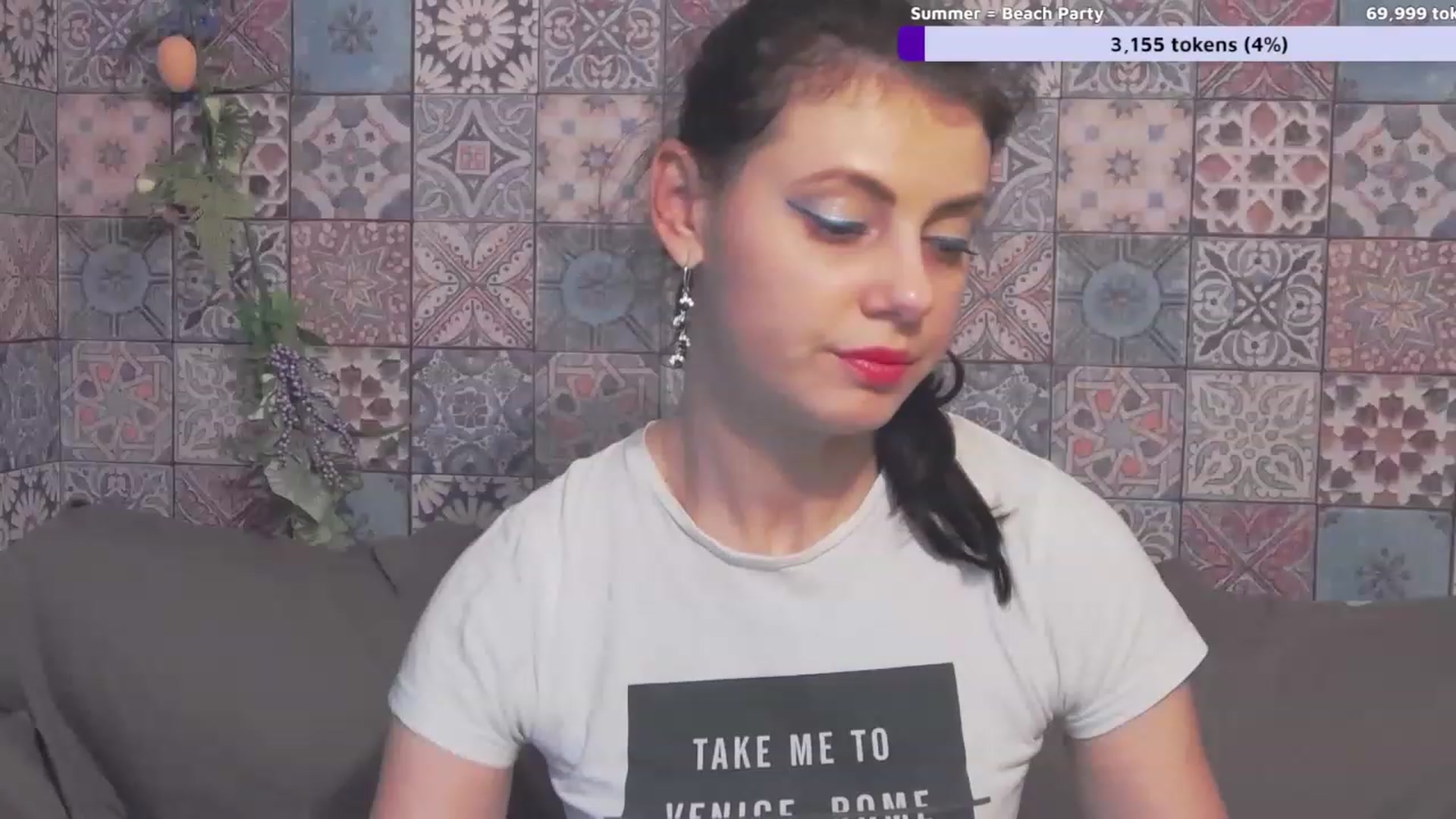 Gallery image thumbnail from MissAracely's myfreecams stream on, 05/24/2023, 22:28 image 2 of 20