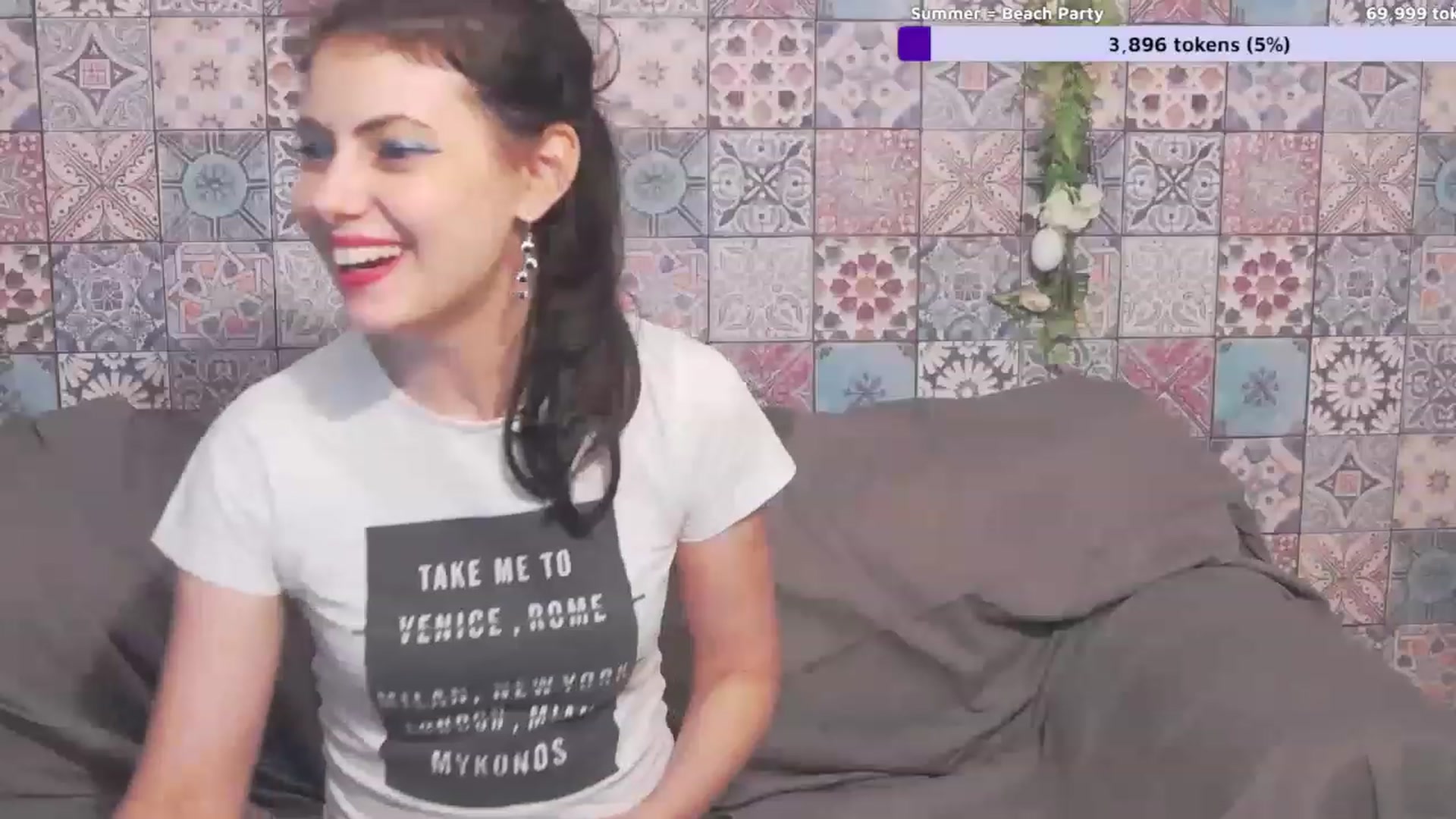 Gallery image thumbnail from MissAracely's myfreecams stream on, 05/24/2023, 22:28 image 13 of 20