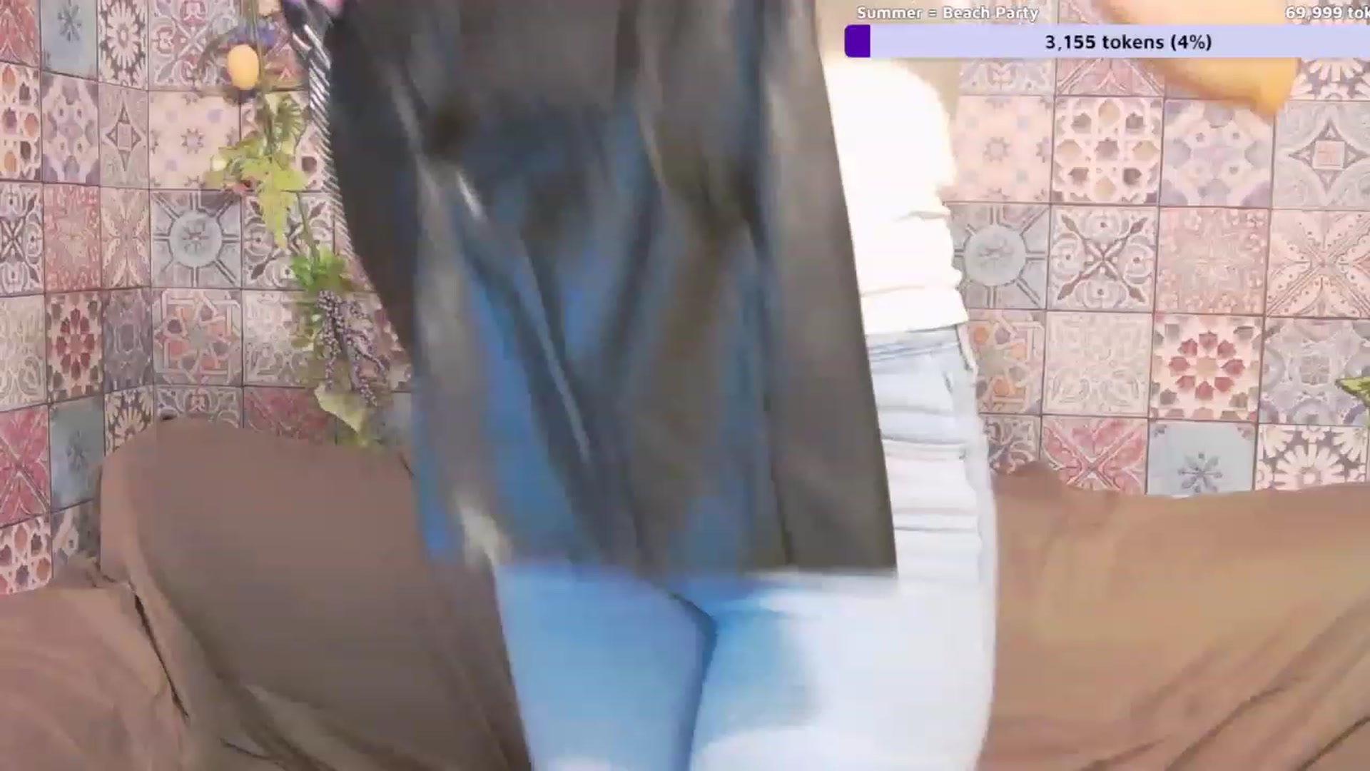 Gallery image thumbnail from MissAracely's myfreecams stream on, 05/24/2023, 22:28 image 5 of 20