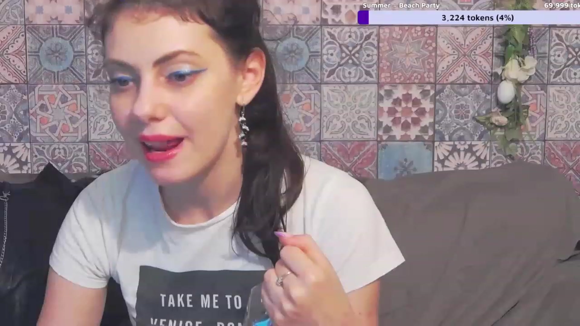 Gallery image thumbnail from MissAracely's myfreecams stream on, 05/24/2023, 22:28 image 9 of 20