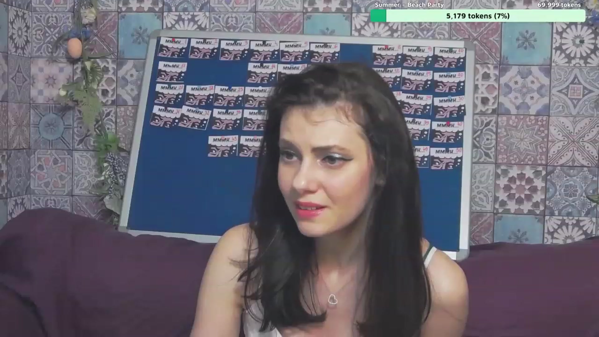 Gallery image thumbnail from MissAracely's myfreecams stream on, 05/26/2023, 18:30 image 20 of 20