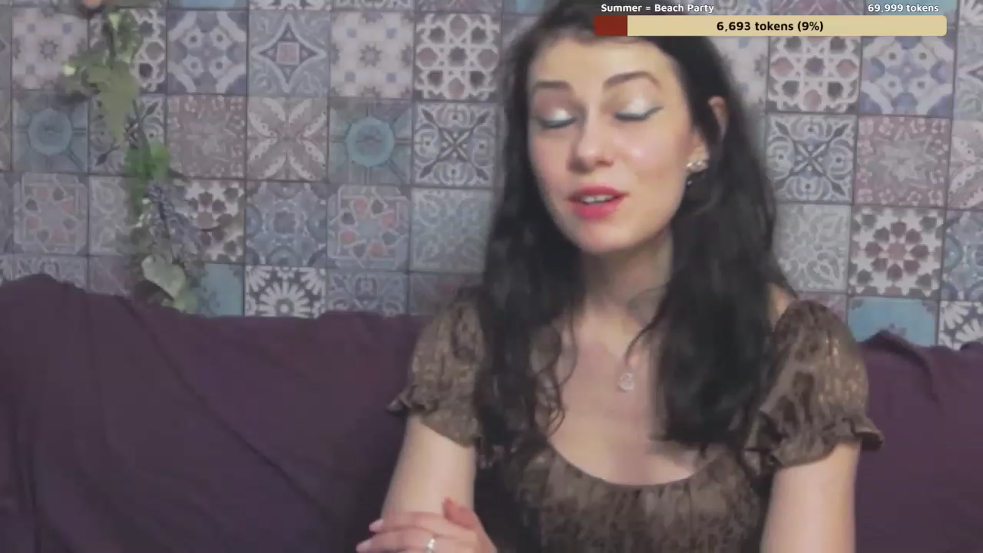 Gallery image thumbnail from MissAracely's myfreecams stream on, 05/27/2023, 20:22 image 11 of 20