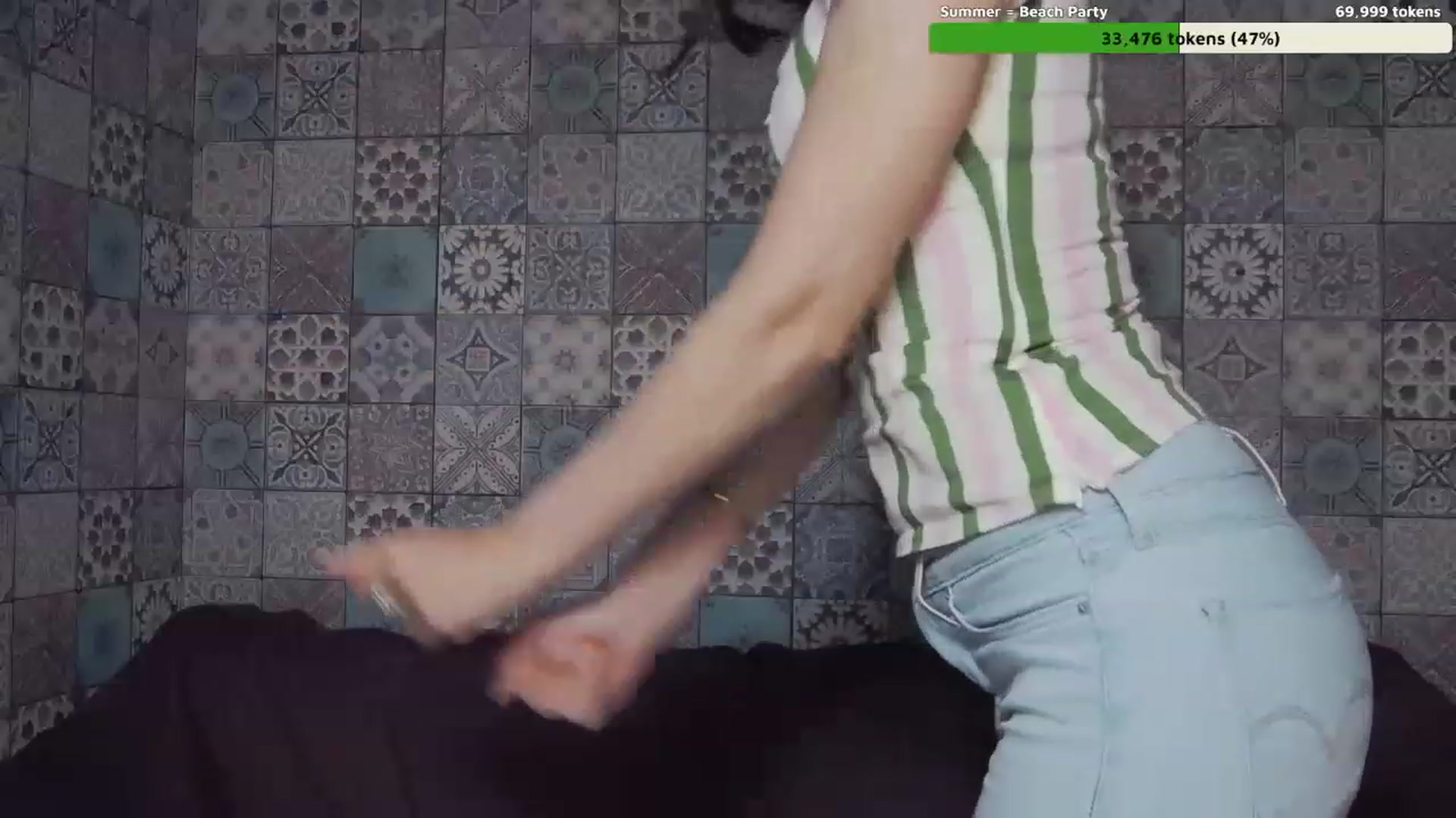 Gallery image thumbnail from MissAracely's myfreecams stream on, 06/05/2023, 19:27 image 18 of 20