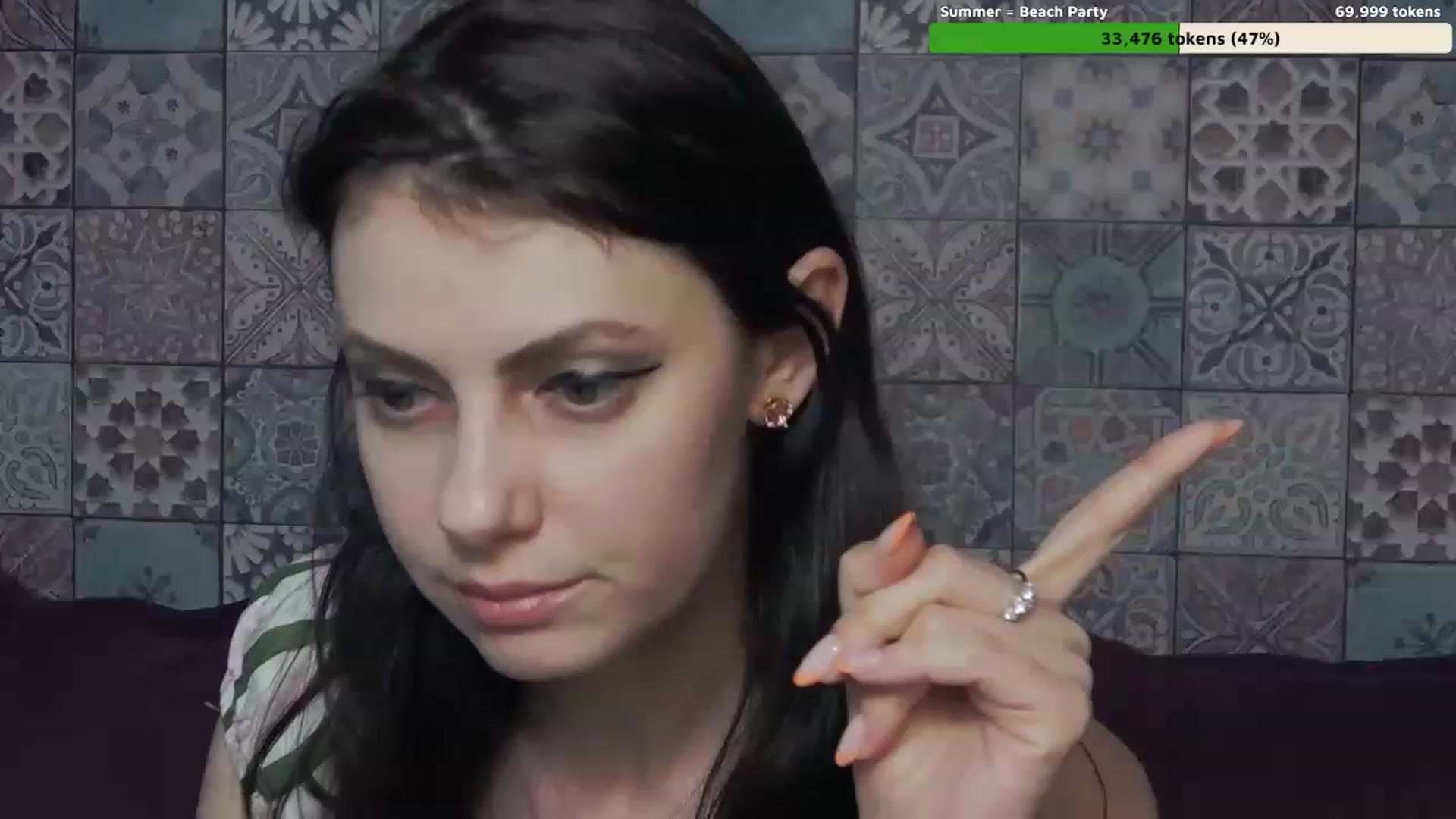 Gallery image thumbnail from MissAracely's myfreecams stream on, 06/05/2023, 19:27 image 15 of 20