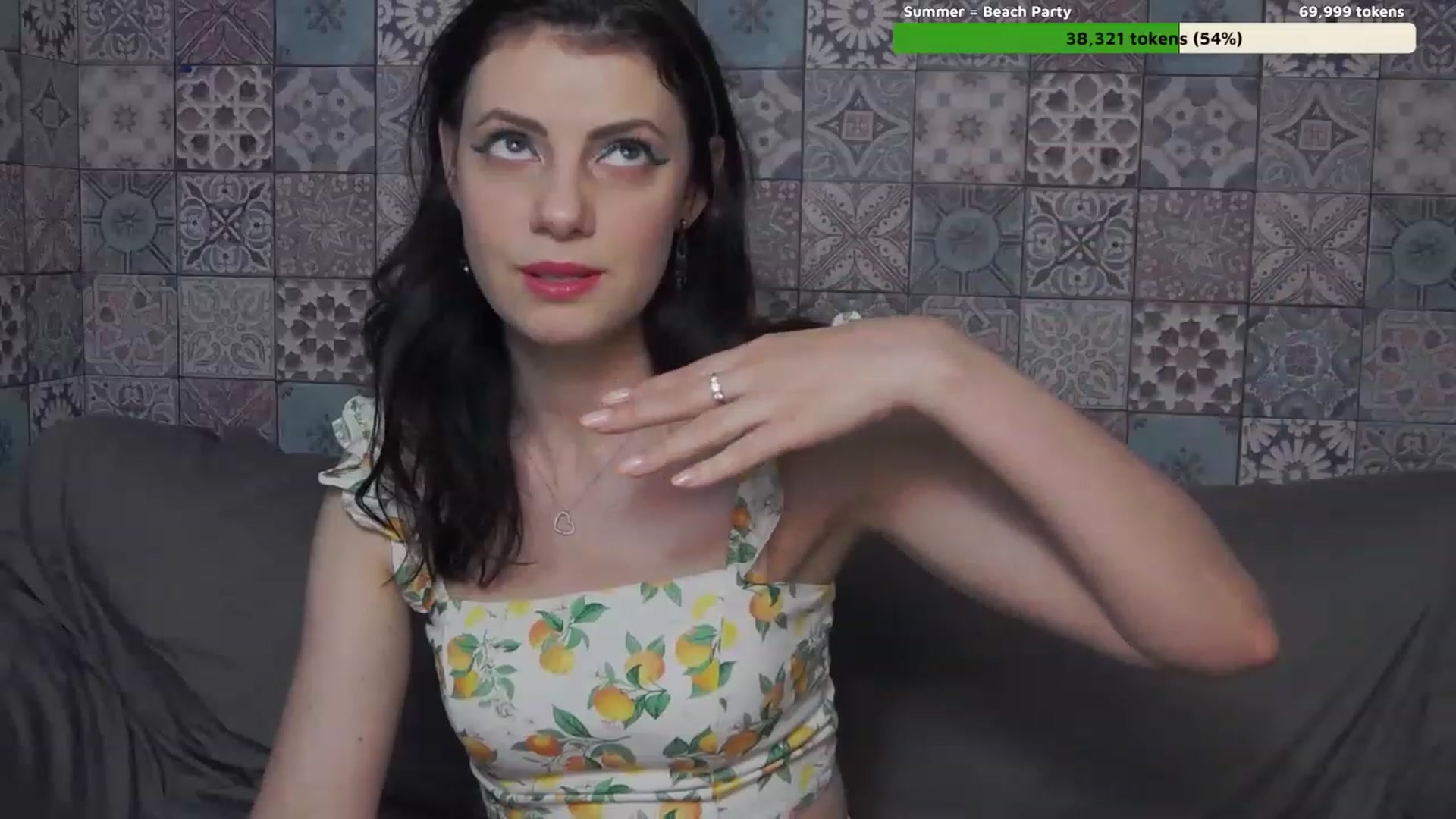 Gallery image thumbnail from MissAracely's myfreecams stream on, 06/06/2023, 22:13 image 7 of 20