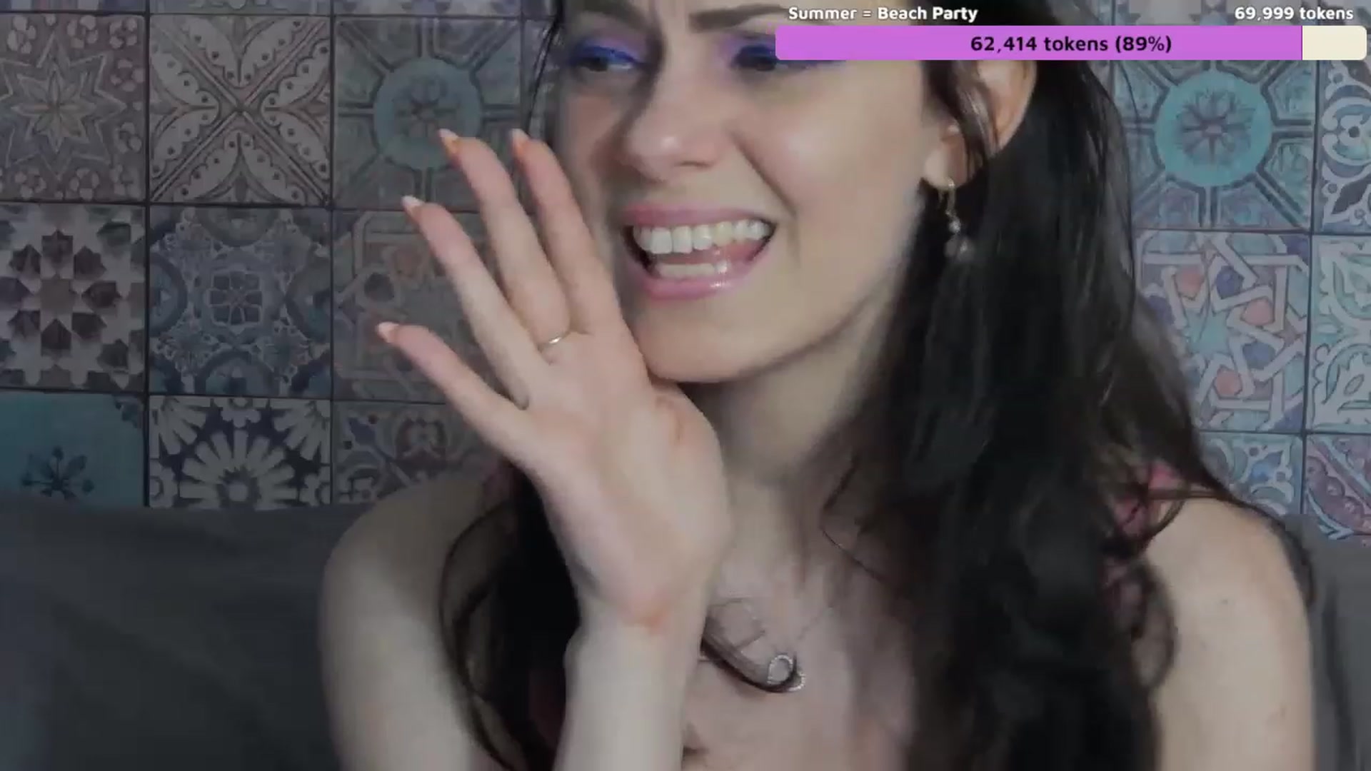 Gallery image thumbnail from MissAracely's myfreecams stream on, 06/09/2023, 20:47 image 17 of 20