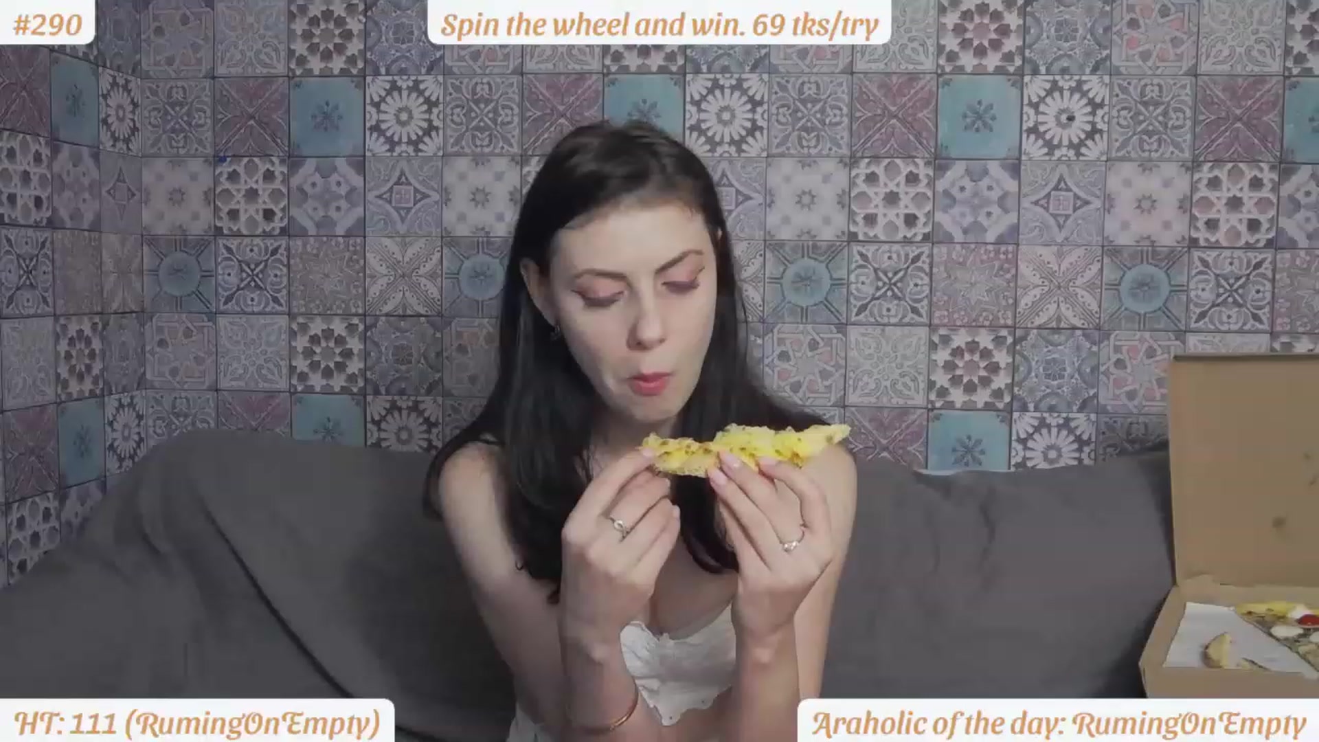 Gallery image thumbnail from MissAracely's myfreecams stream on, 06/10/2023, 22:10 image 8 of 20