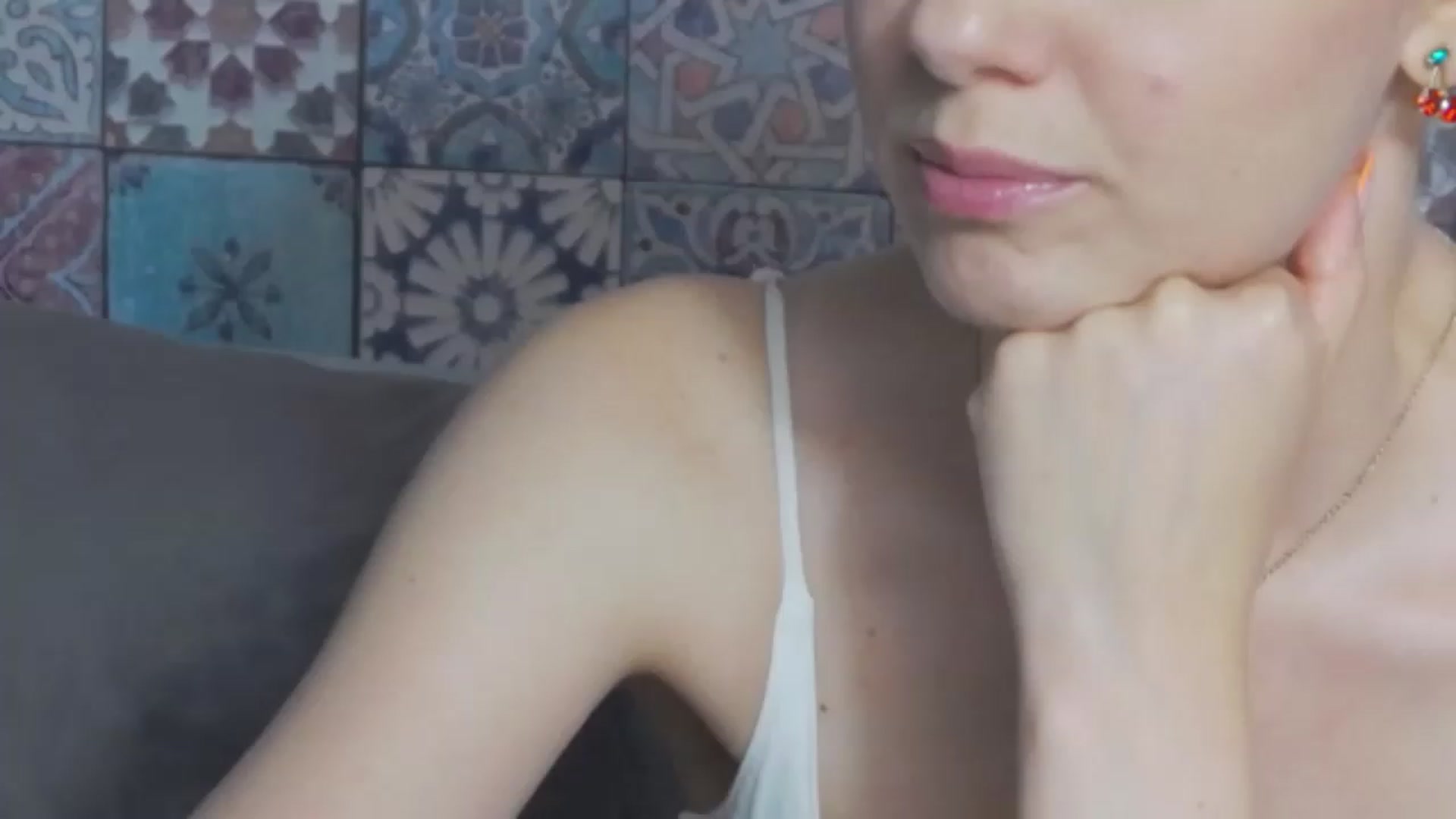 Gallery image thumbnail from MissAracely's myfreecams stream on, 06/11/2023, 23:33 image 12 of 20