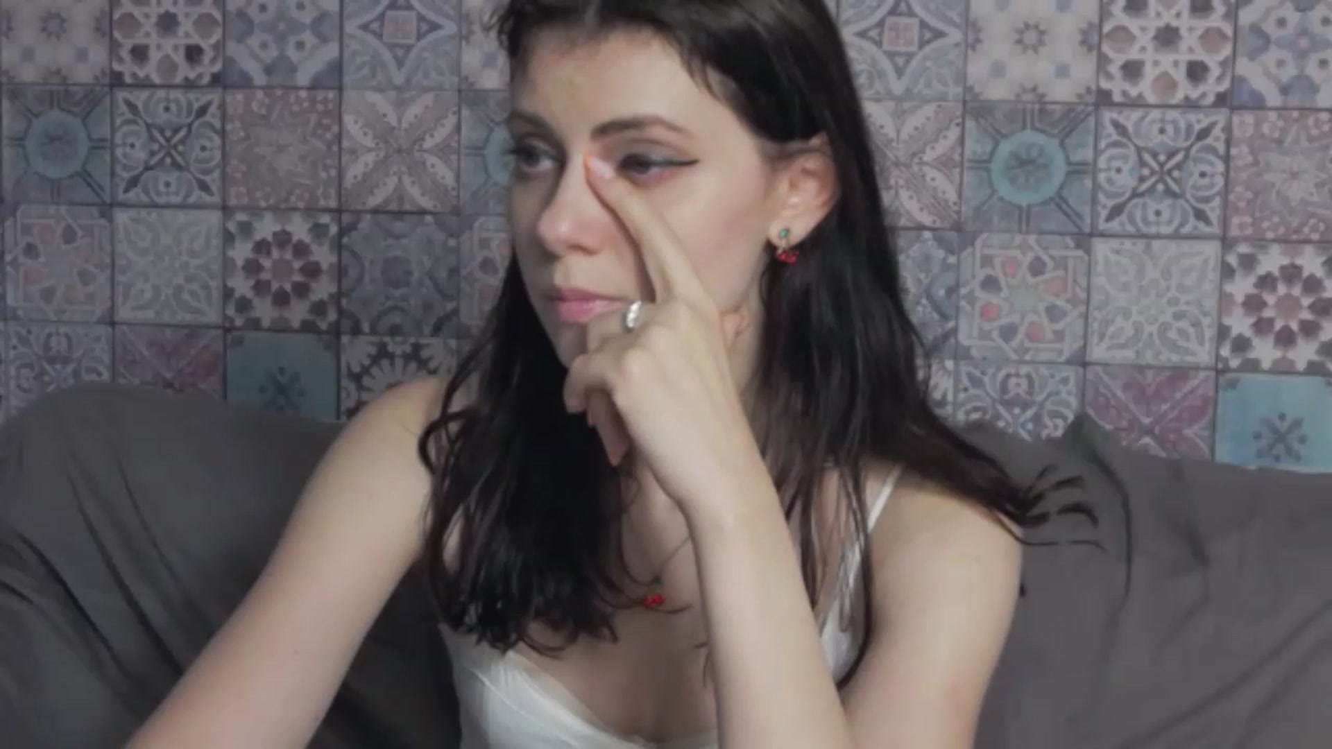 Gallery image thumbnail from MissAracely's myfreecams stream on, 06/12/2023, 02:40 image 1 of 20